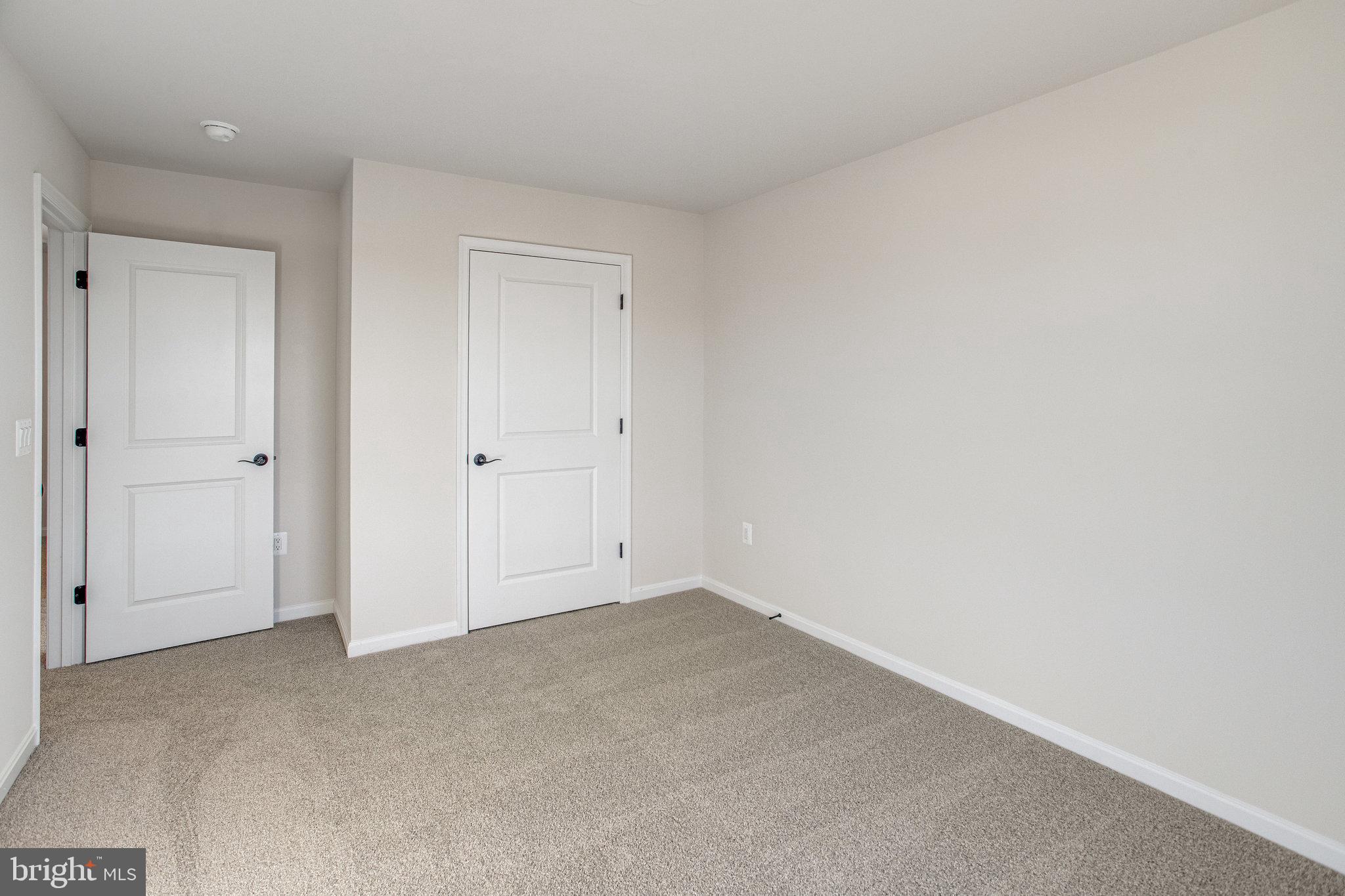 SEASONS AT ROUND MILL MEADOWS - Residential