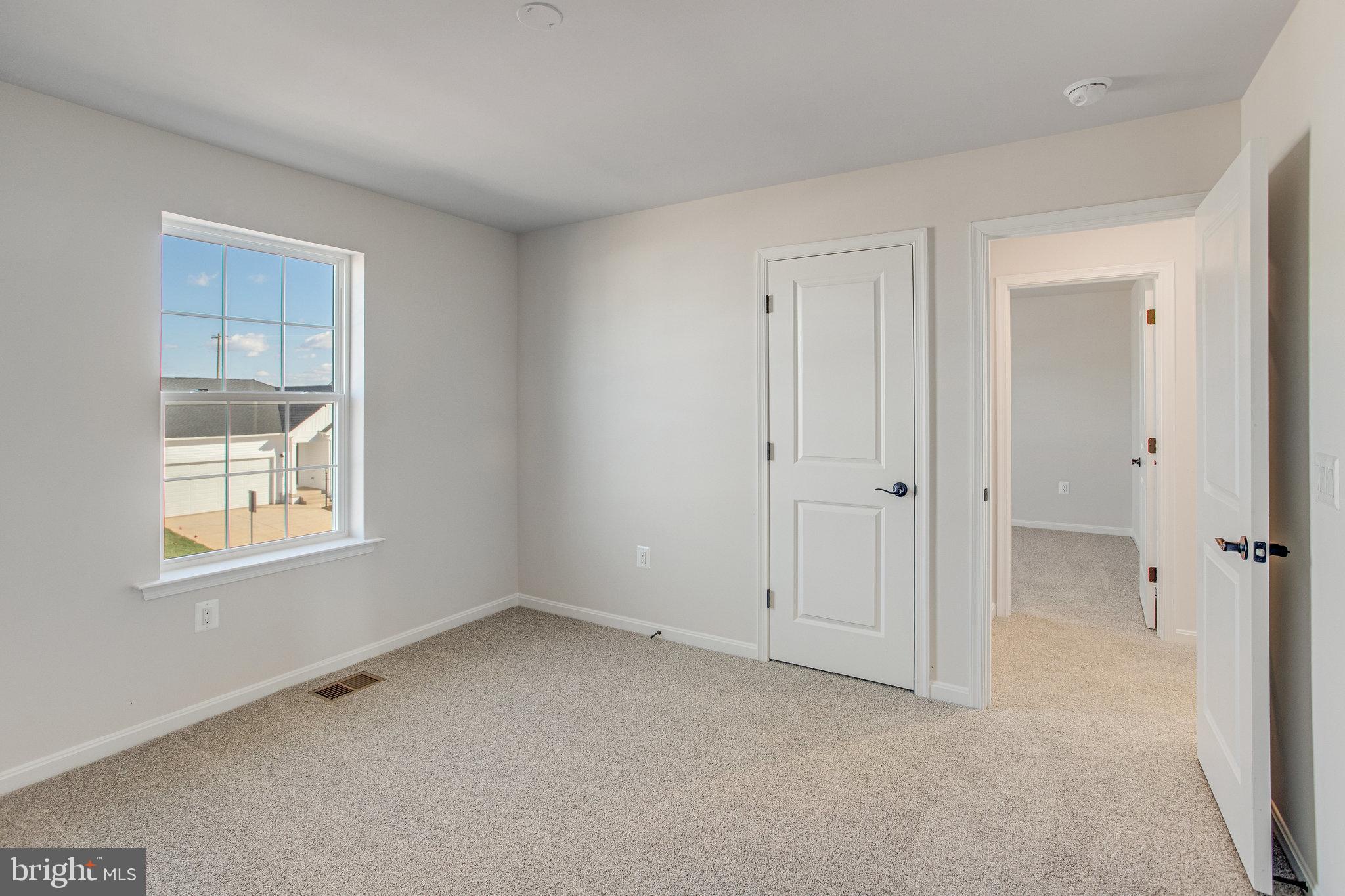 SEASONS AT ROUND MILL MEADOWS - Residential