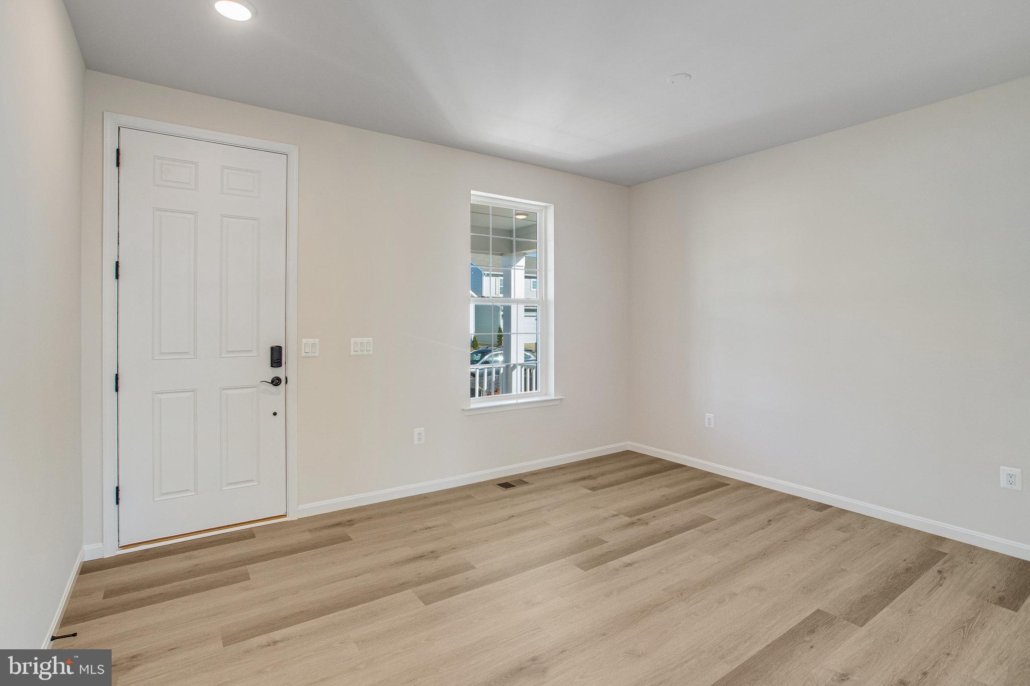 SEASONS AT ROUND MILL MEADOWS - Residential