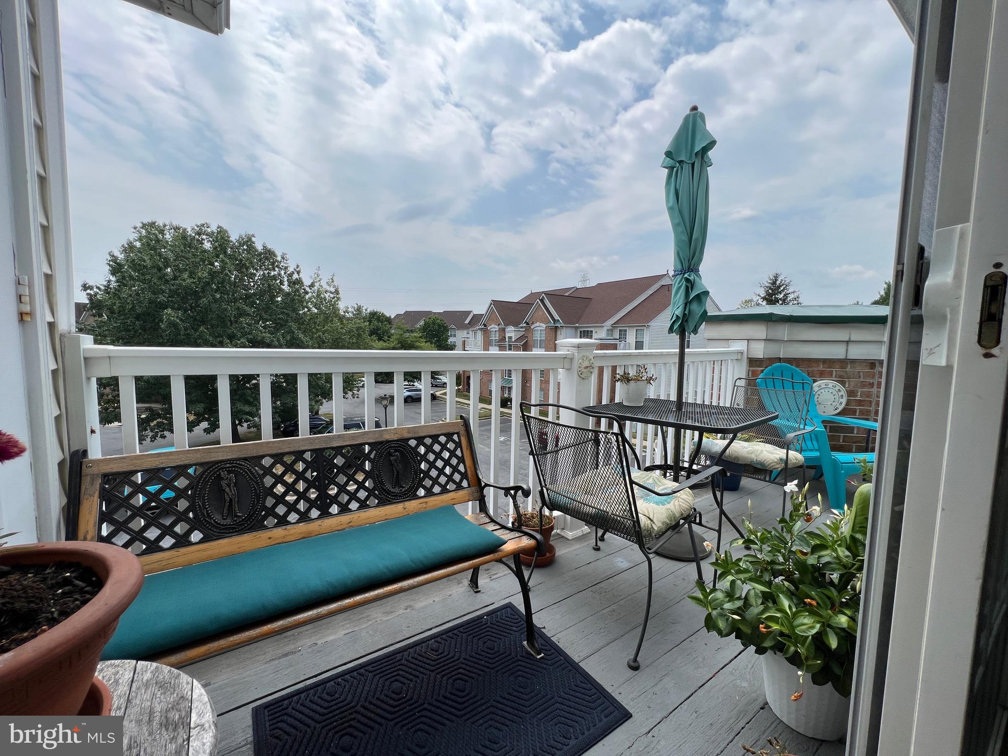 ECHO GLEN - Residential