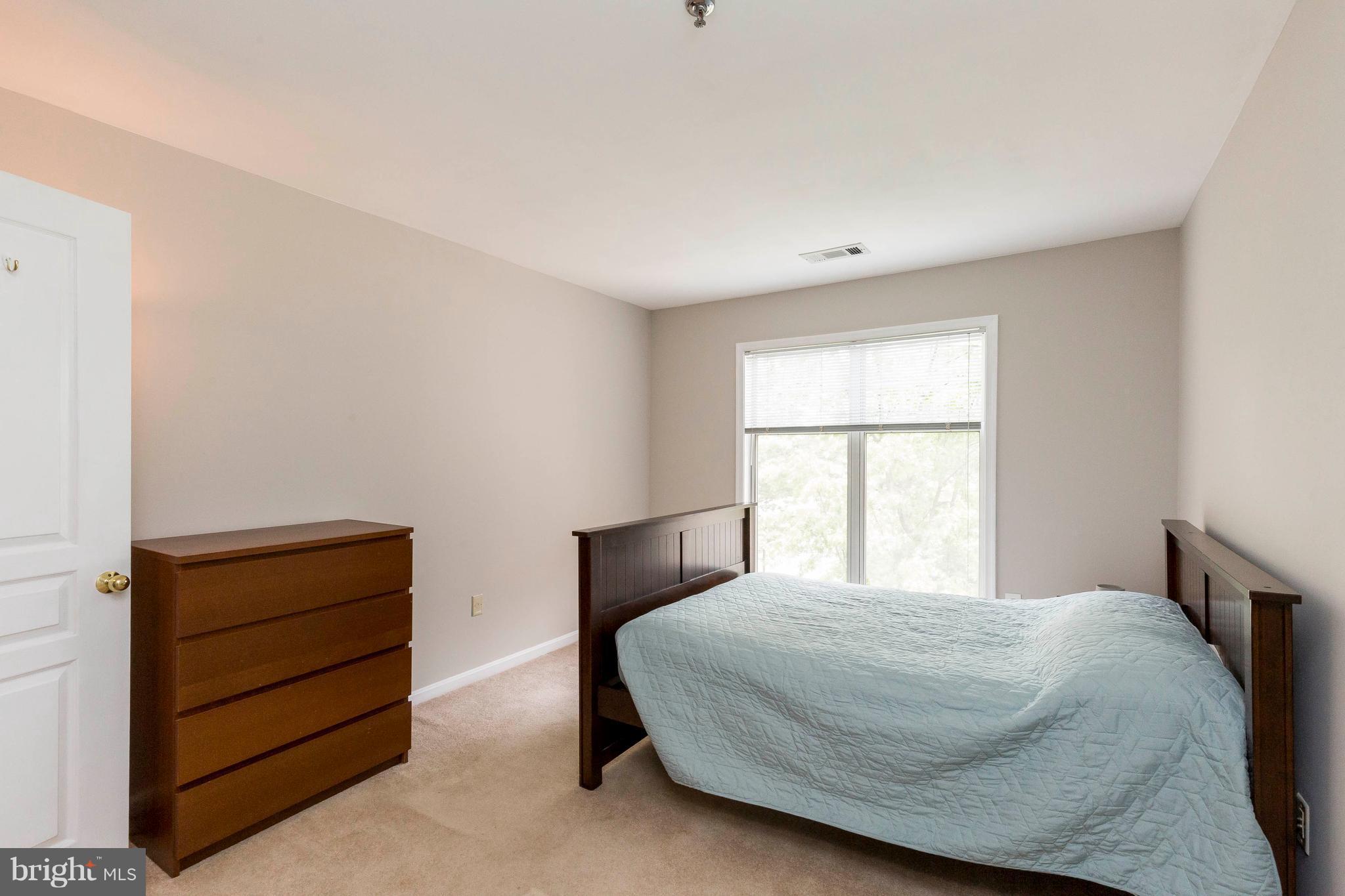 SAVOY PARK CONDOMINIUMS - Residential
