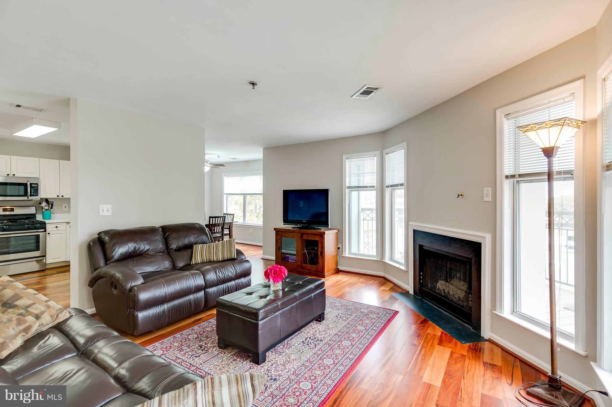 SAVOY PARK CONDOMINIUMS - Residential