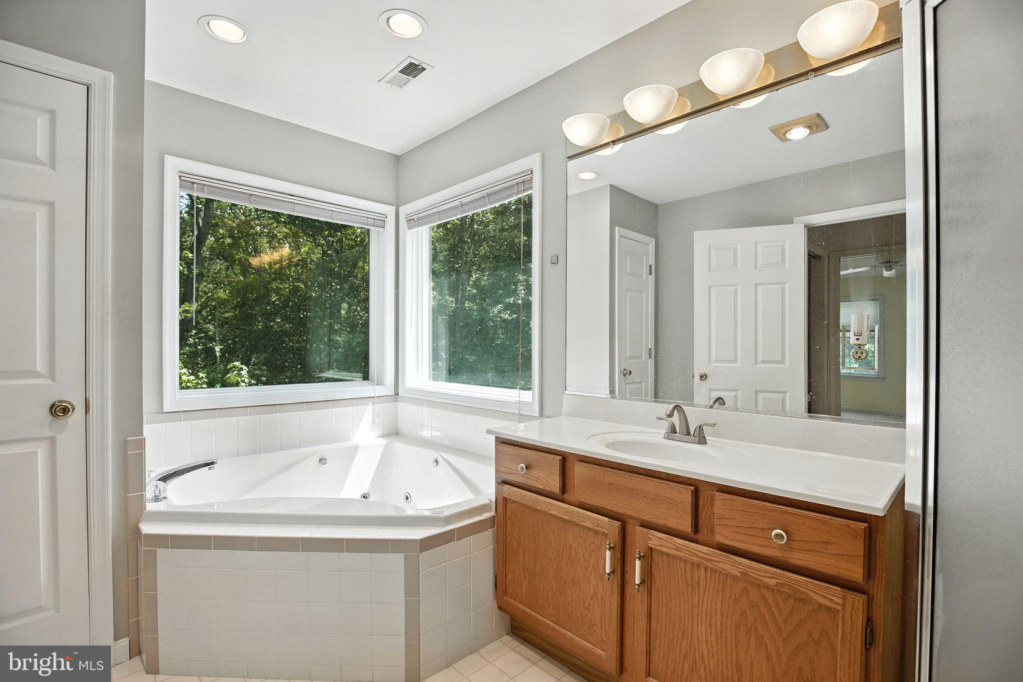 WALNUT HILLS SUB - Residential