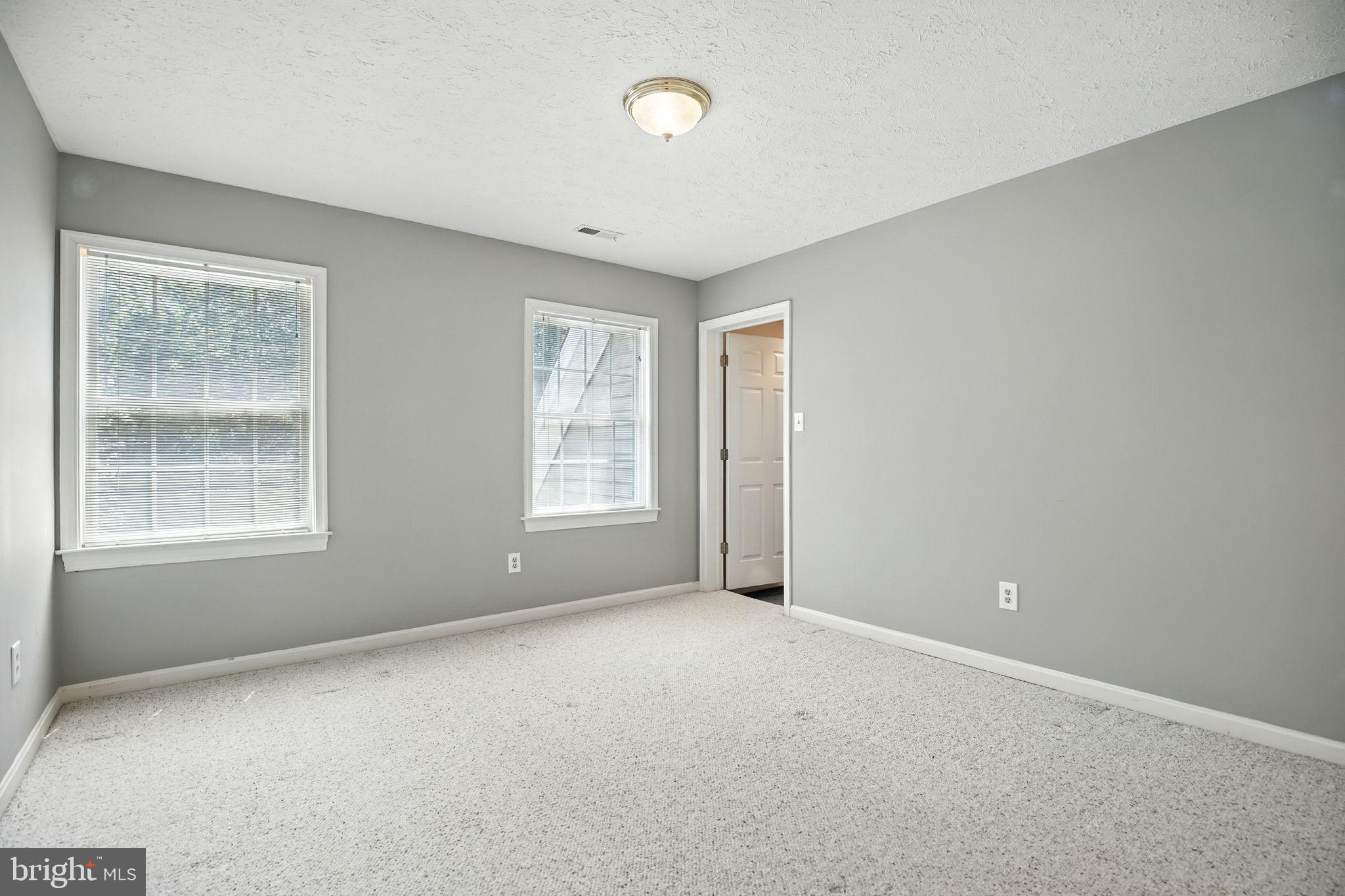 WALNUT HILLS SUB - Residential