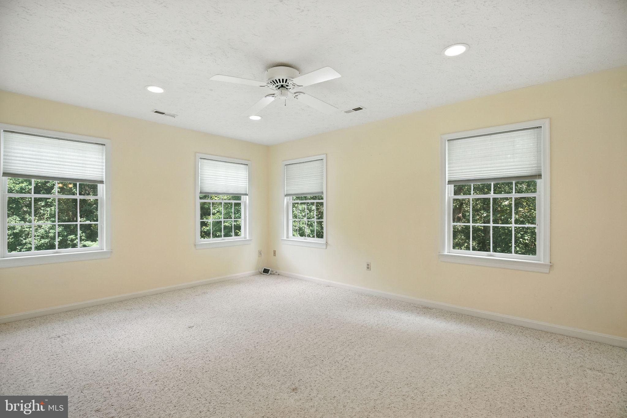 WALNUT HILLS SUB - Residential