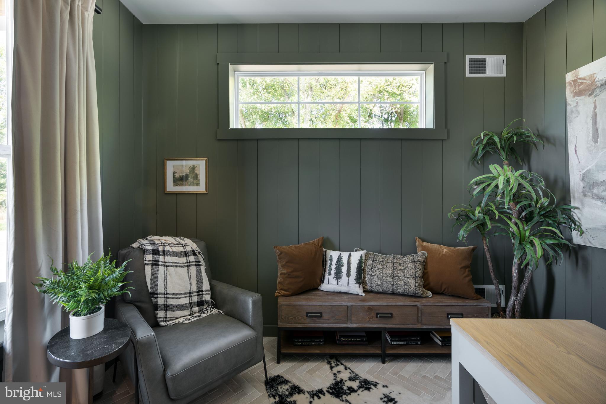 DEVON CREEK - Residential