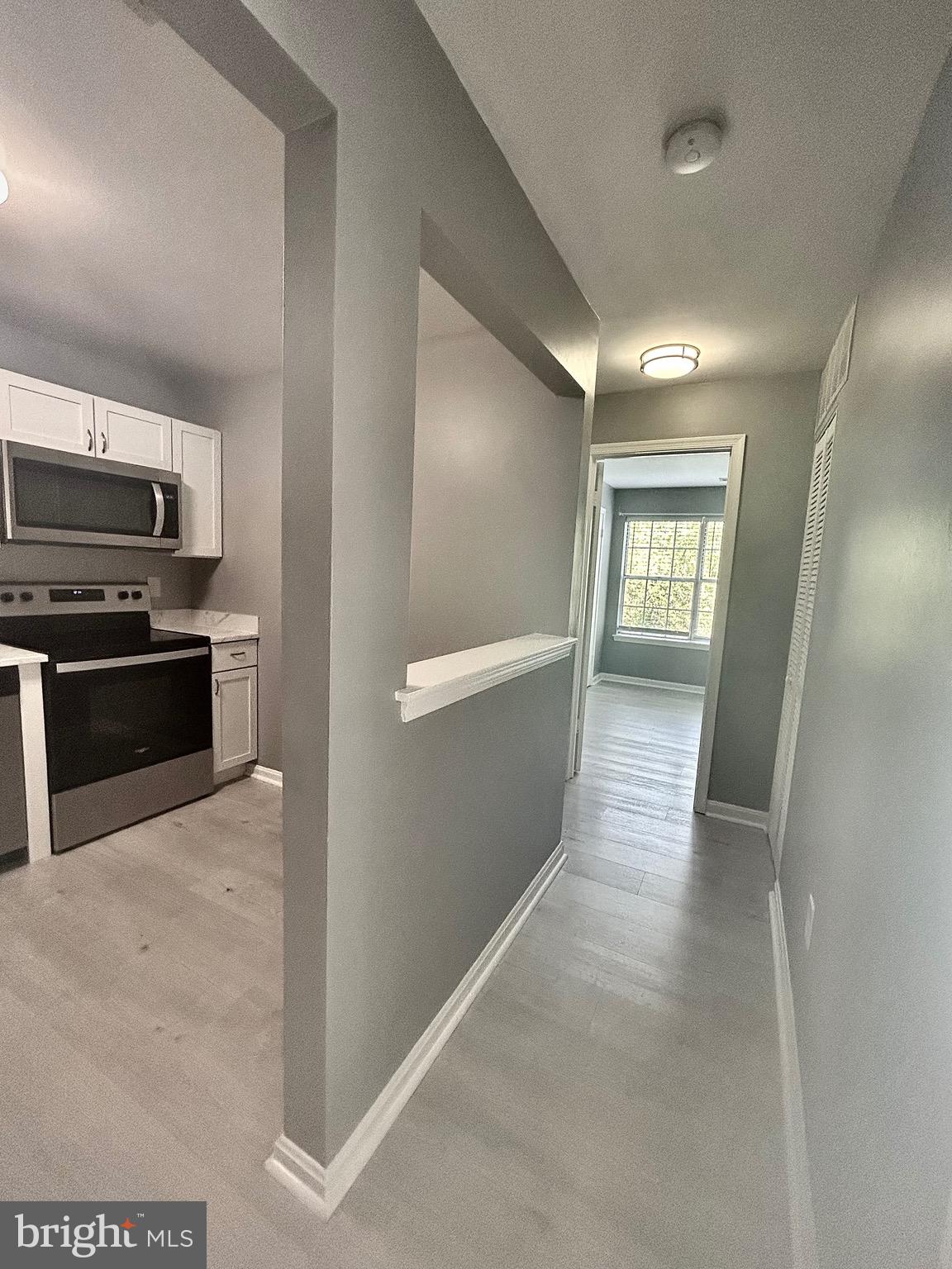 CROMWELL FOUNTAIN - Residential