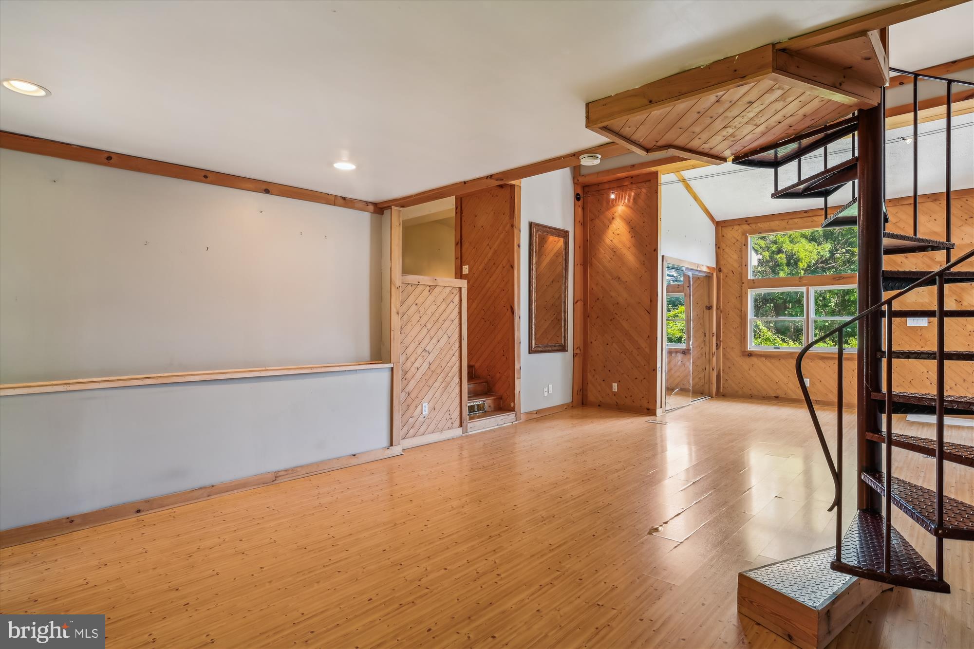 CAPE ST CLAIRE - Residential