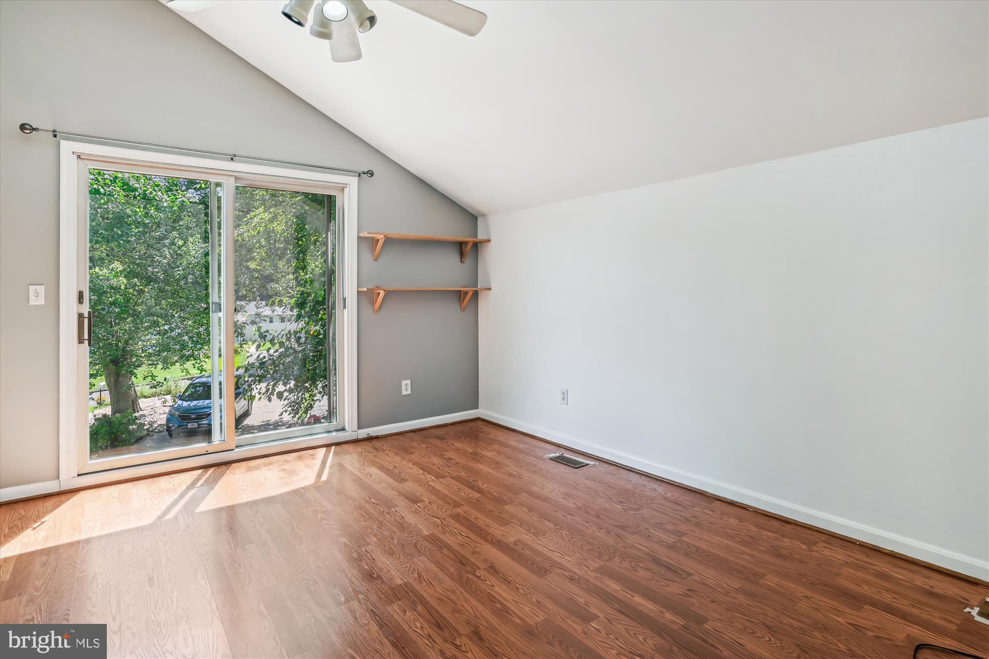 CAPE ST CLAIRE - Residential