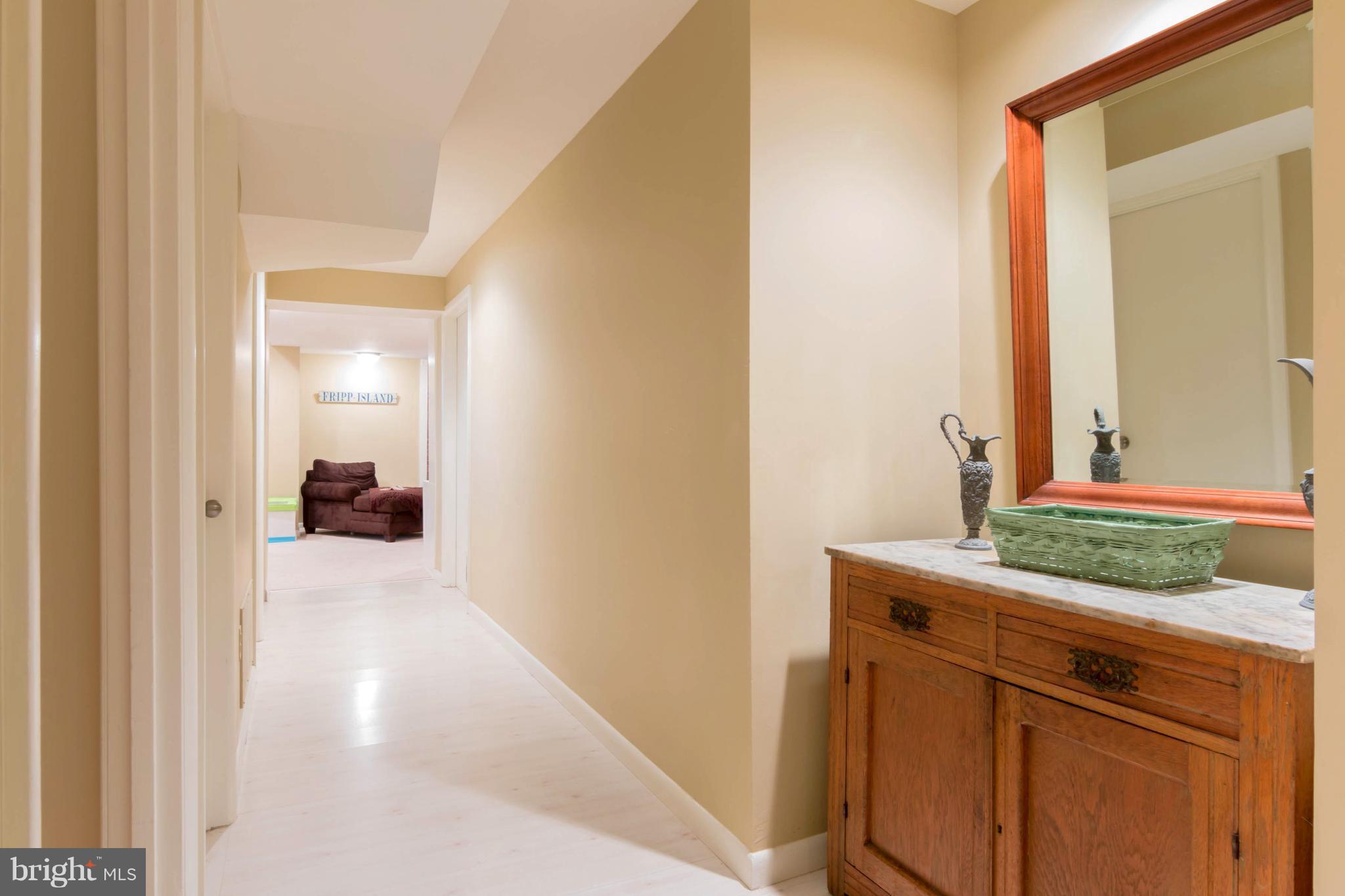 CLEMENS CROSSING - Residential