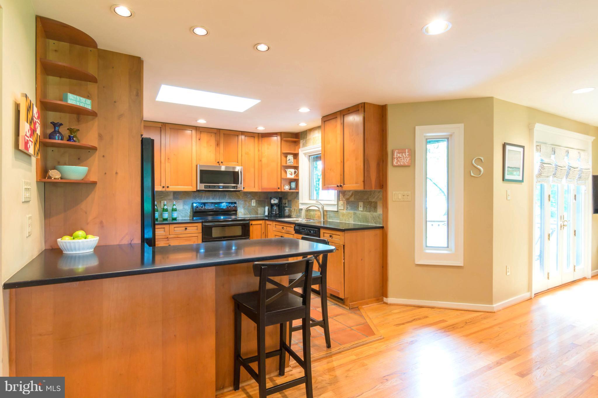 CLEMENS CROSSING - Residential