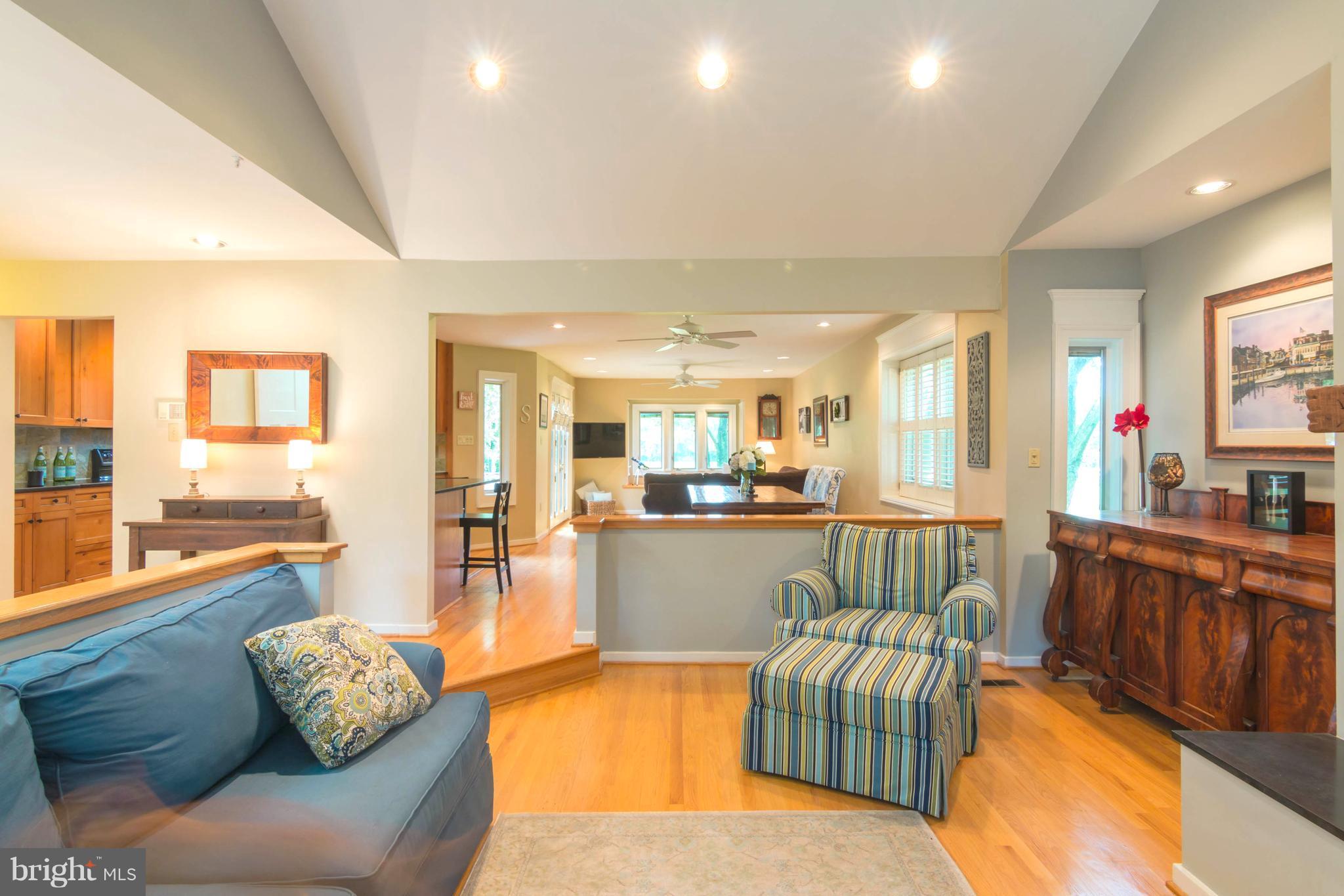 CLEMENS CROSSING - Residential