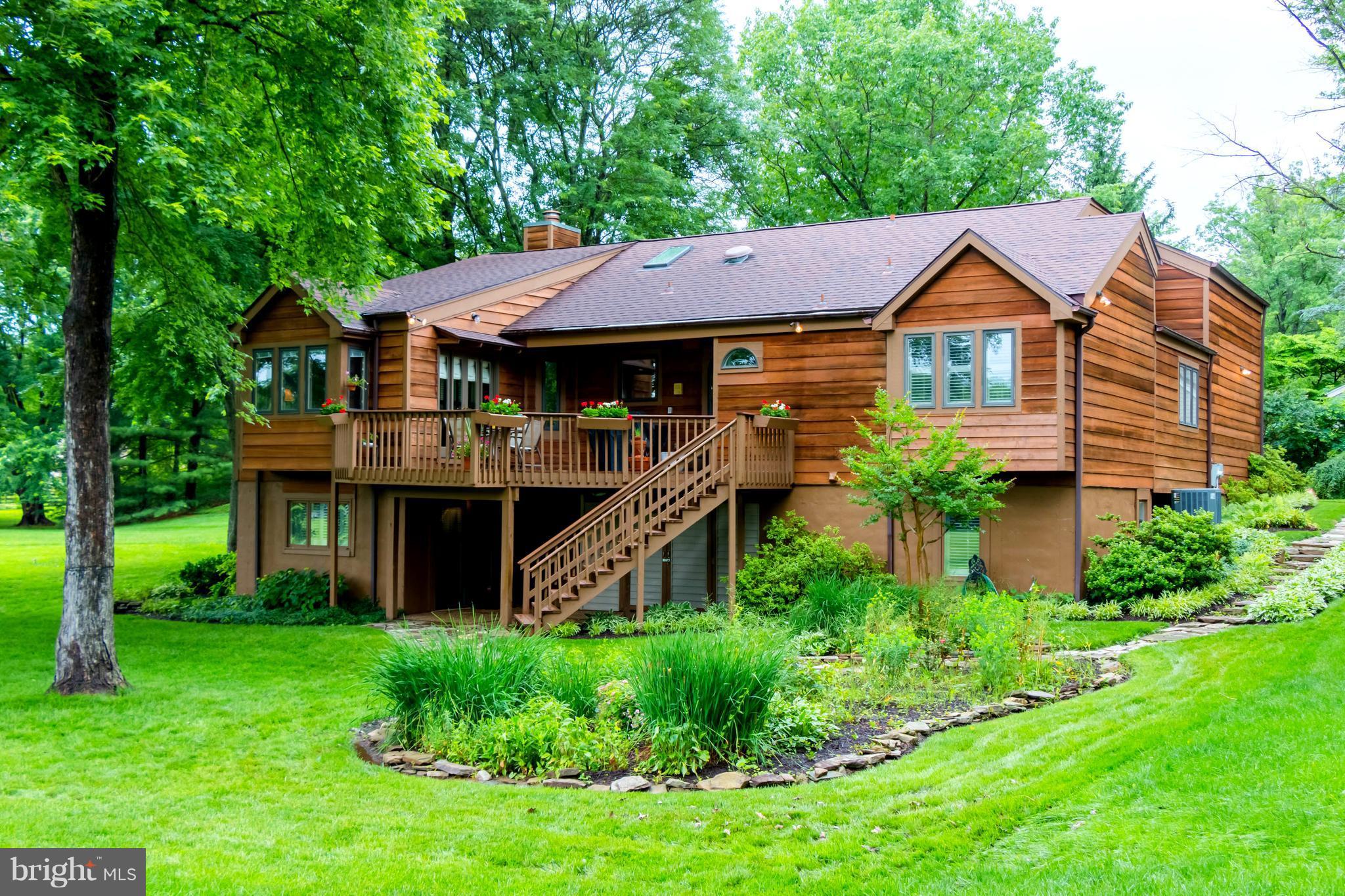 CLEMENS CROSSING - Residential