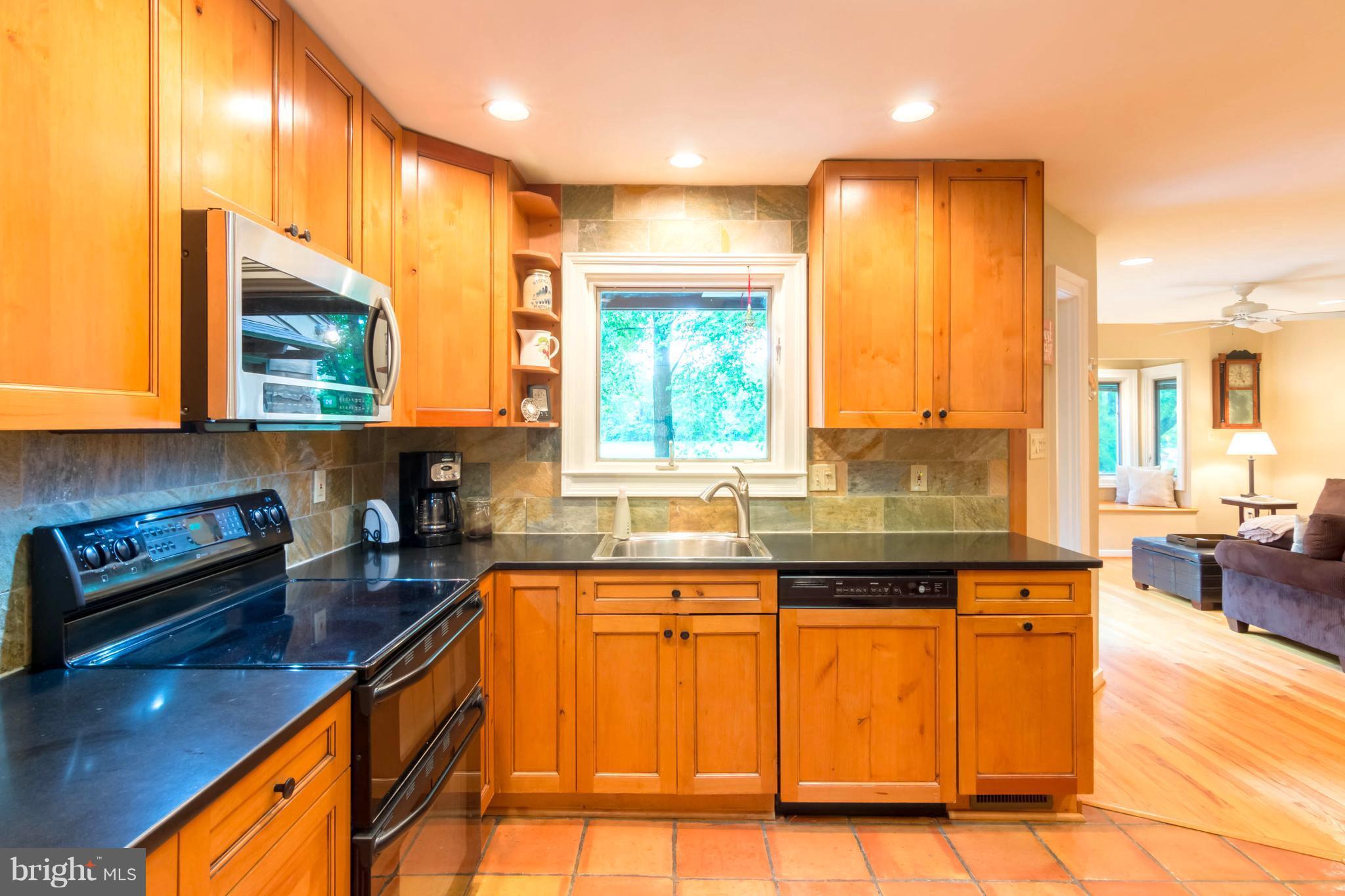 CLEMENS CROSSING - Residential