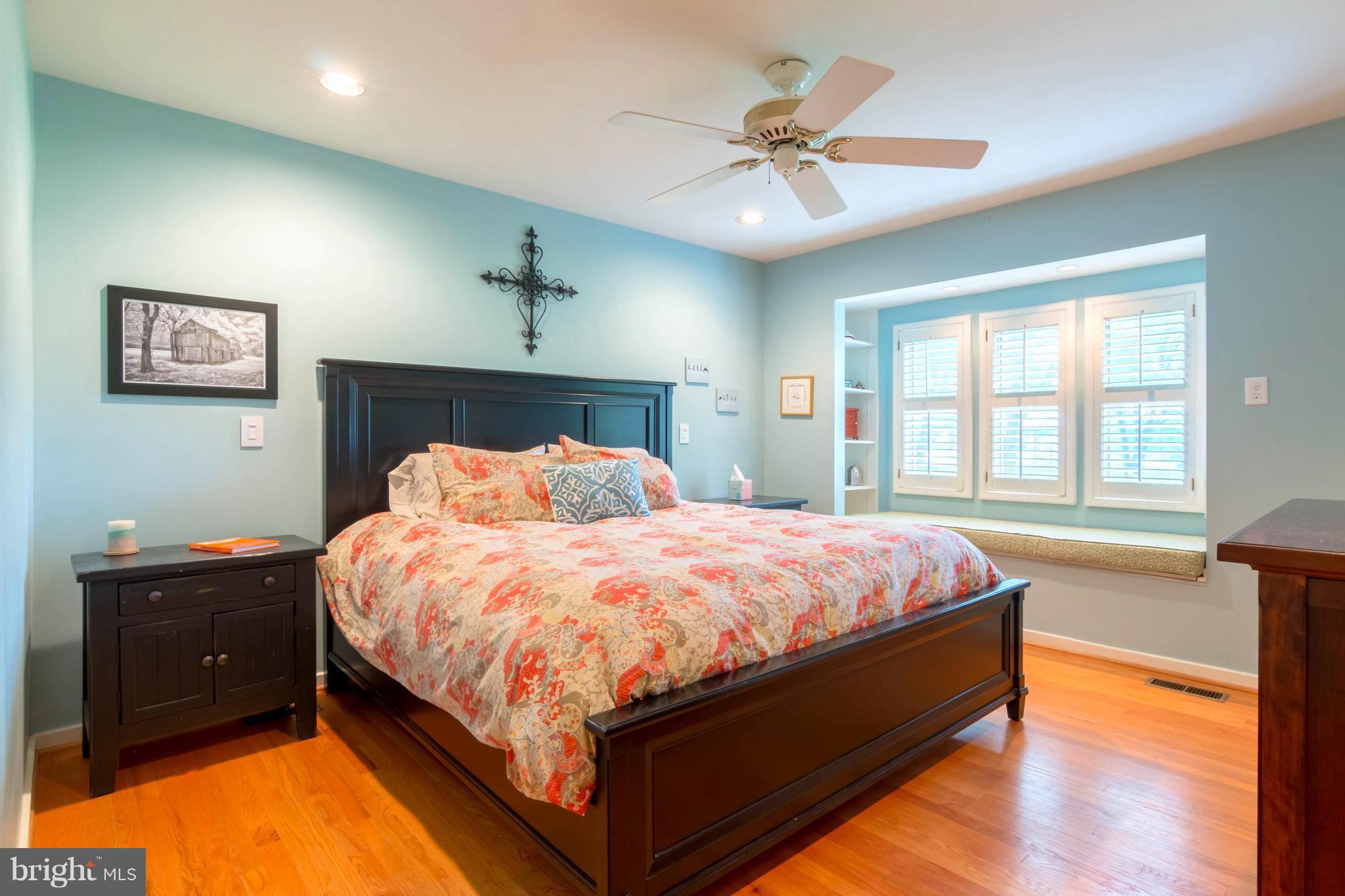 CLEMENS CROSSING - Residential