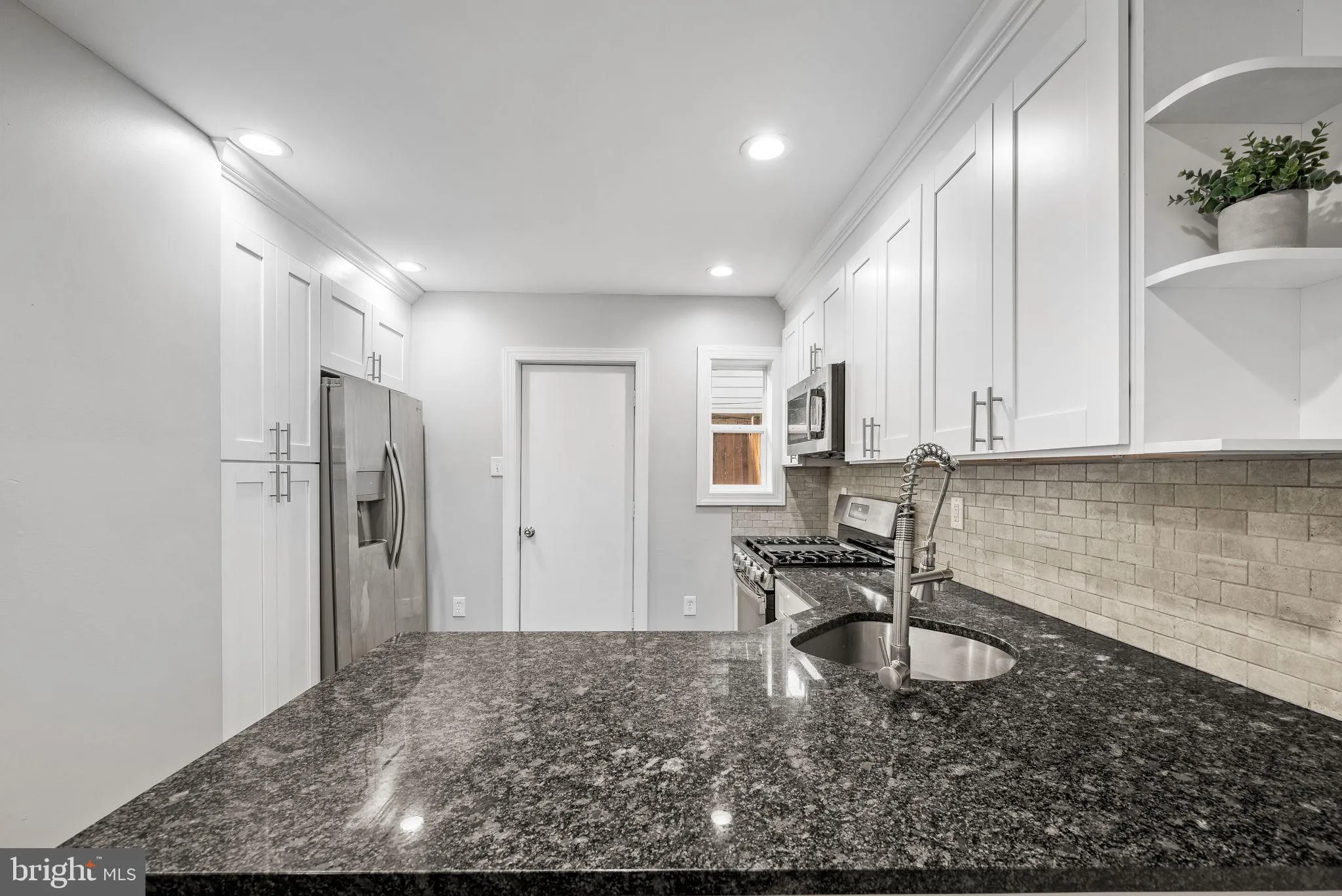 Philadelphia, Pennsylvania 19146, United States, 2 Bedrooms Bedrooms, ,2 BathroomsBathrooms,Residential,Active,50964