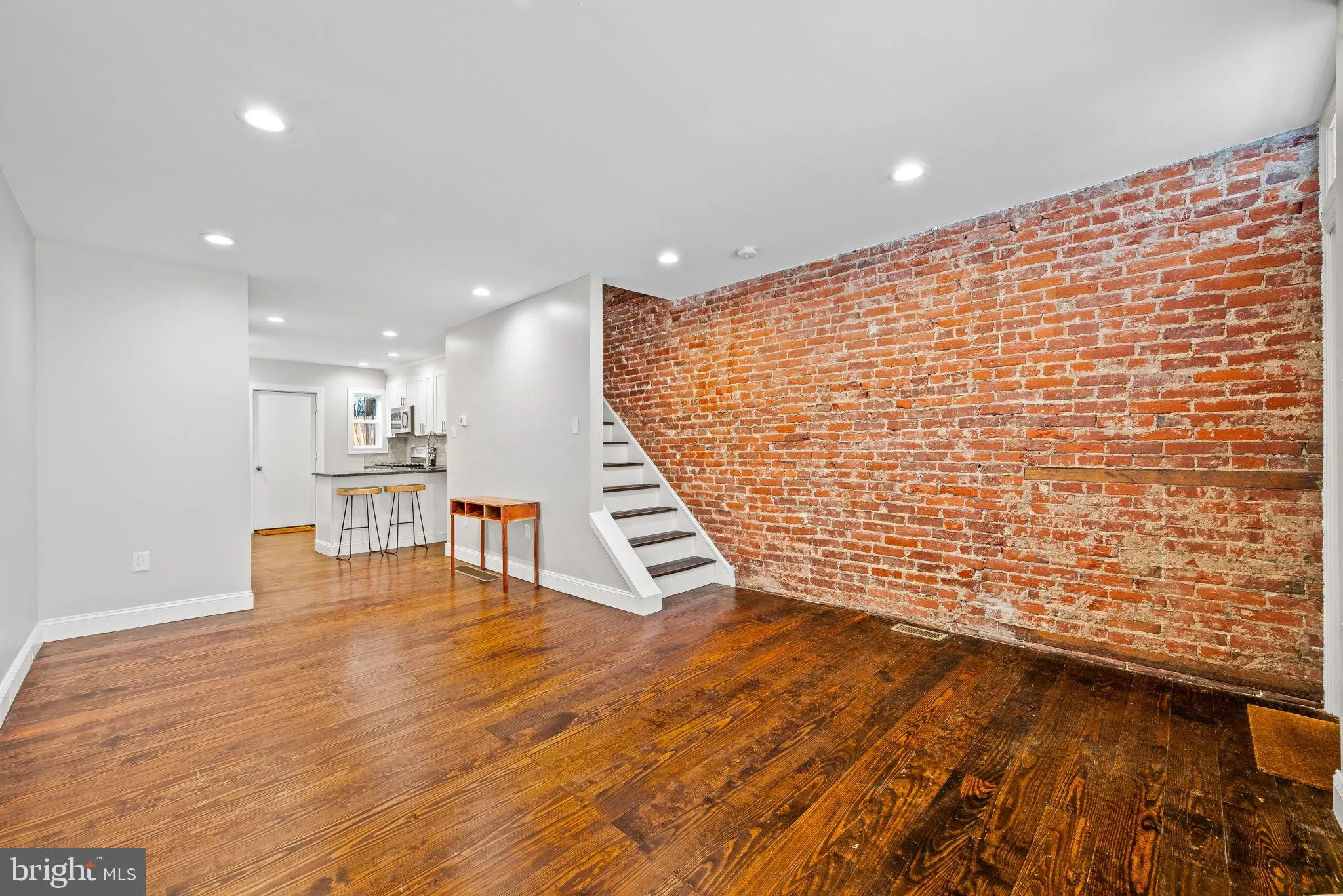 Philadelphia, Pennsylvania 19146, United States, 2 Bedrooms Bedrooms, ,2 BathroomsBathrooms,Residential,Active,50964