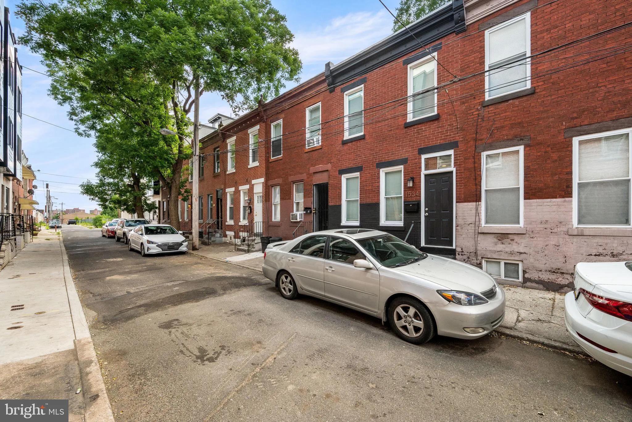 Philadelphia, Pennsylvania 19146, United States, 2 Bedrooms Bedrooms, ,2 BathroomsBathrooms,Residential,Active,50964