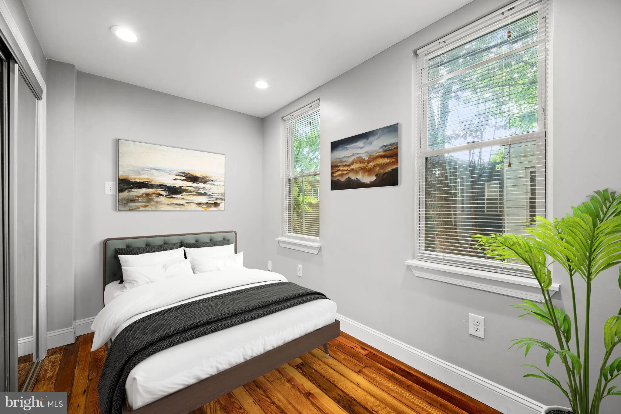 Philadelphia, Pennsylvania 19146, United States, 2 Bedrooms Bedrooms, ,2 BathroomsBathrooms,Residential,Active,50964