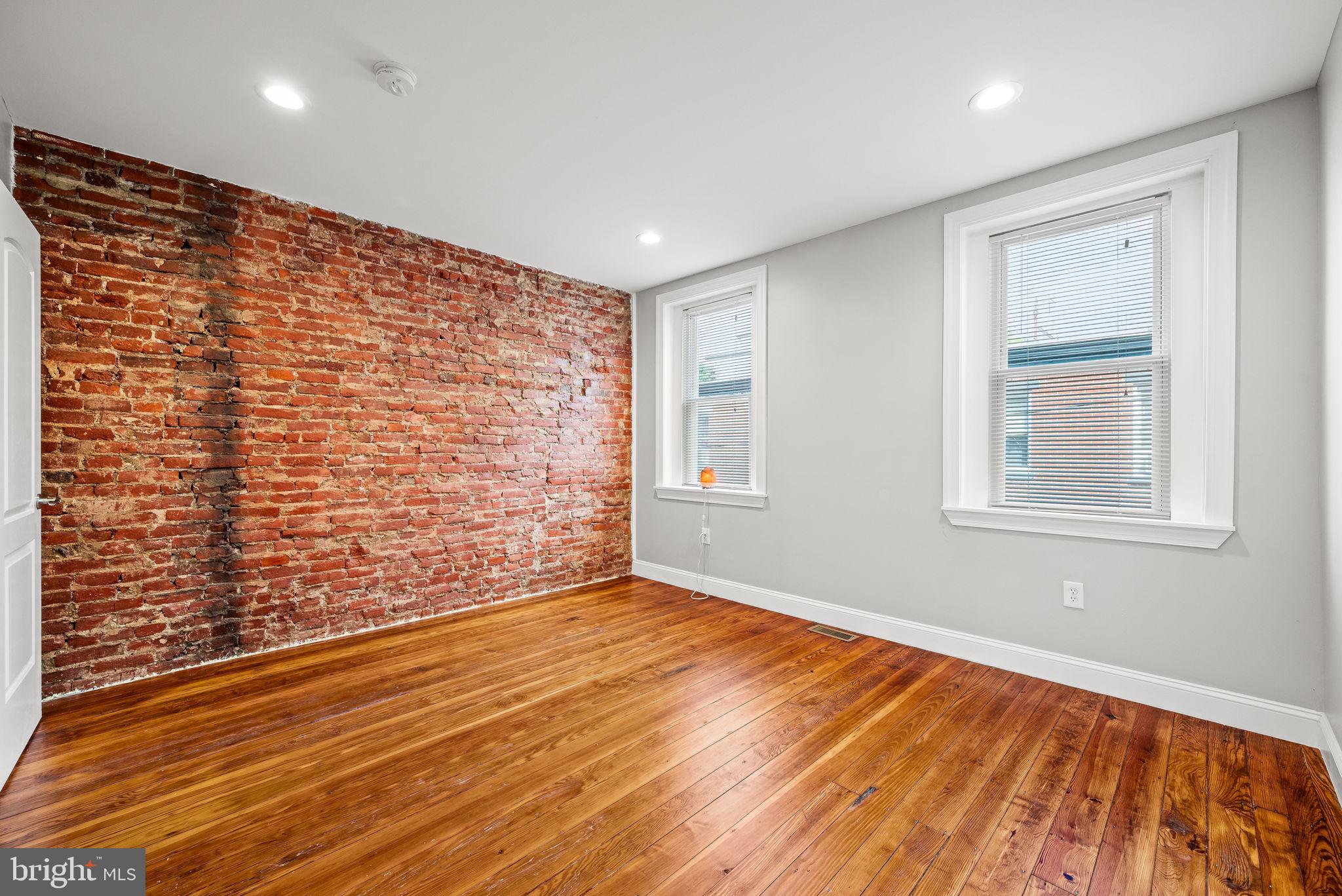 GRAYS FERRY - Residential