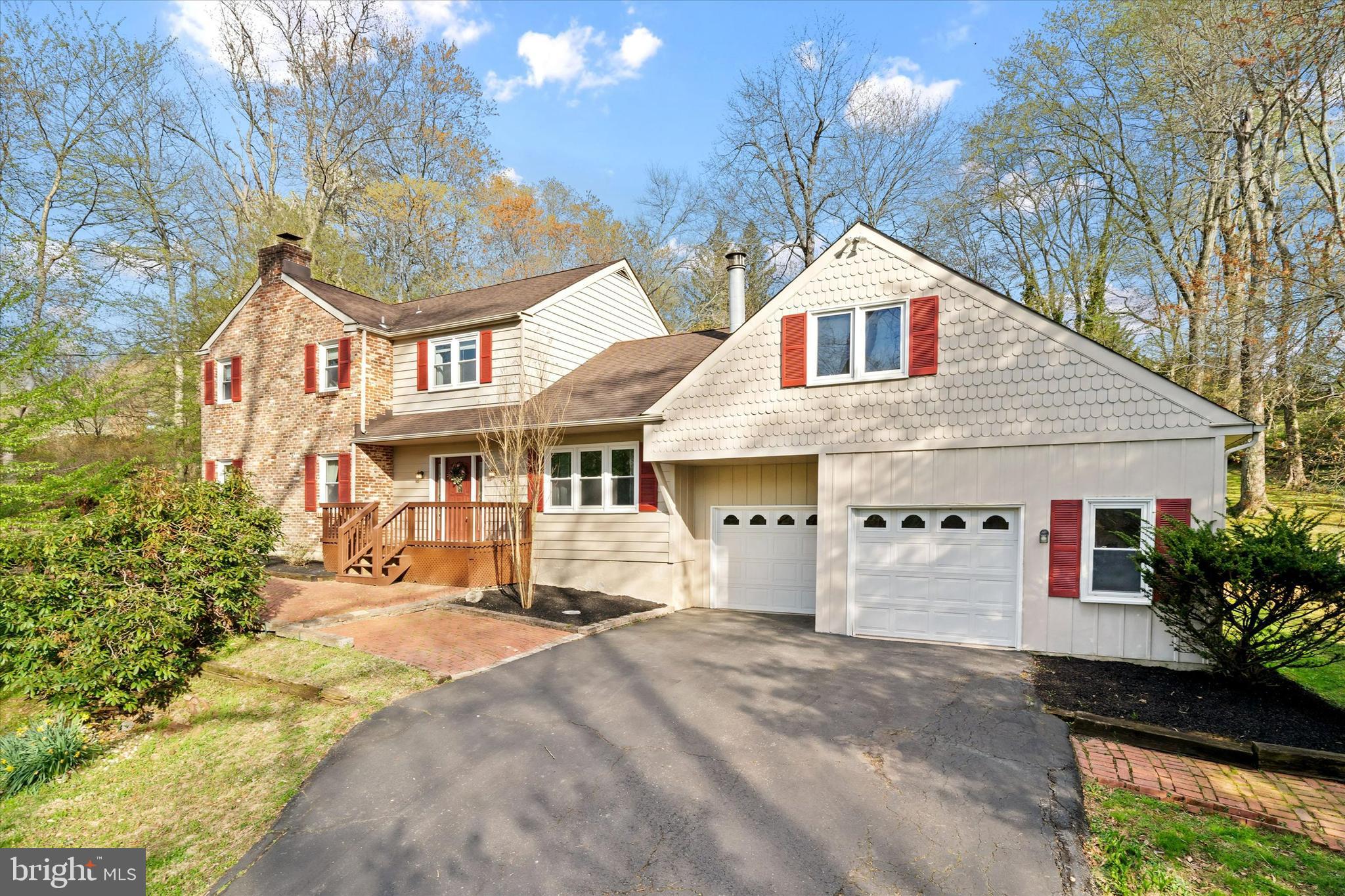 15 COVERED BRIDGE LANE