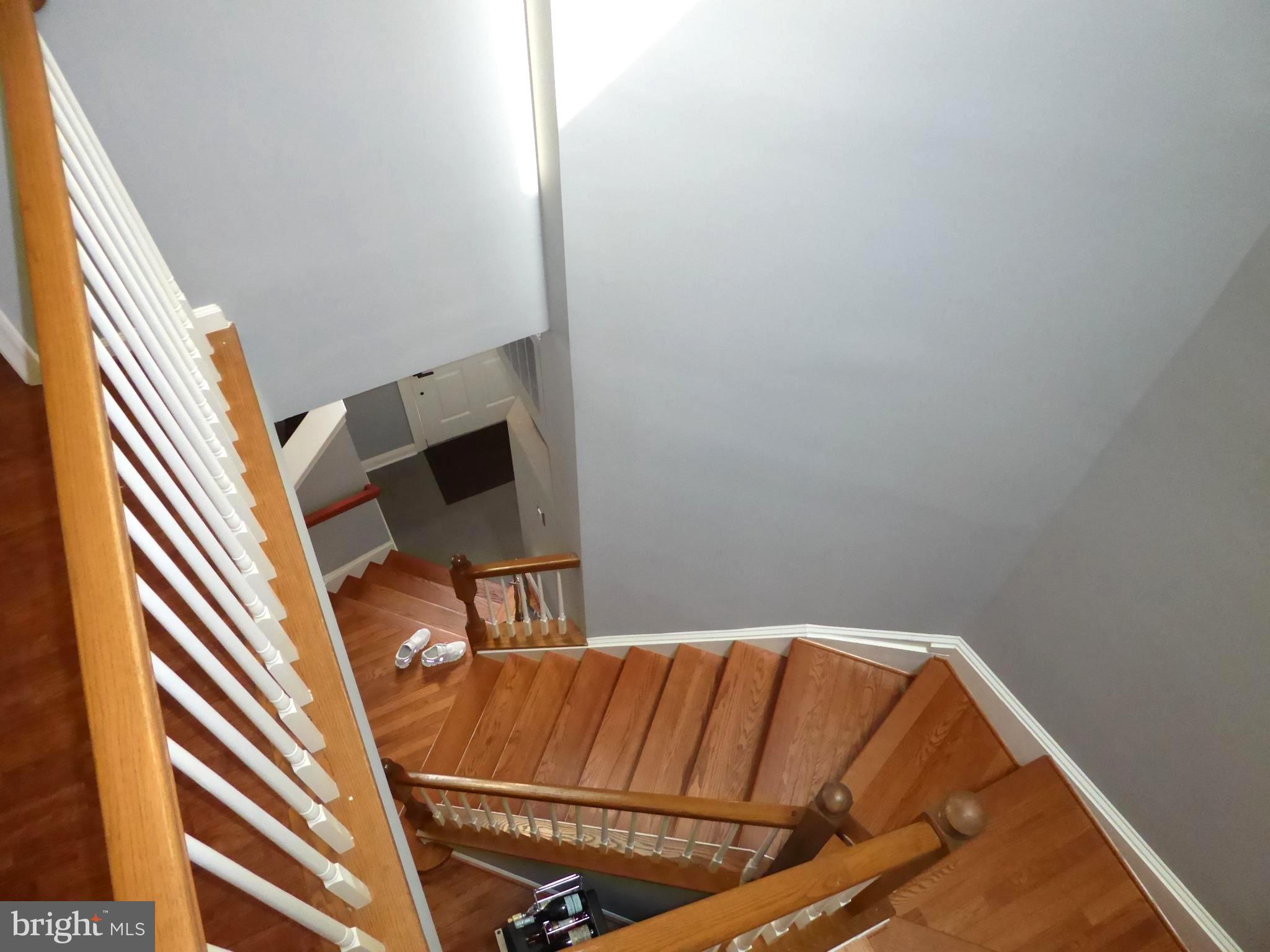 HALPINE SQUARE - Residential