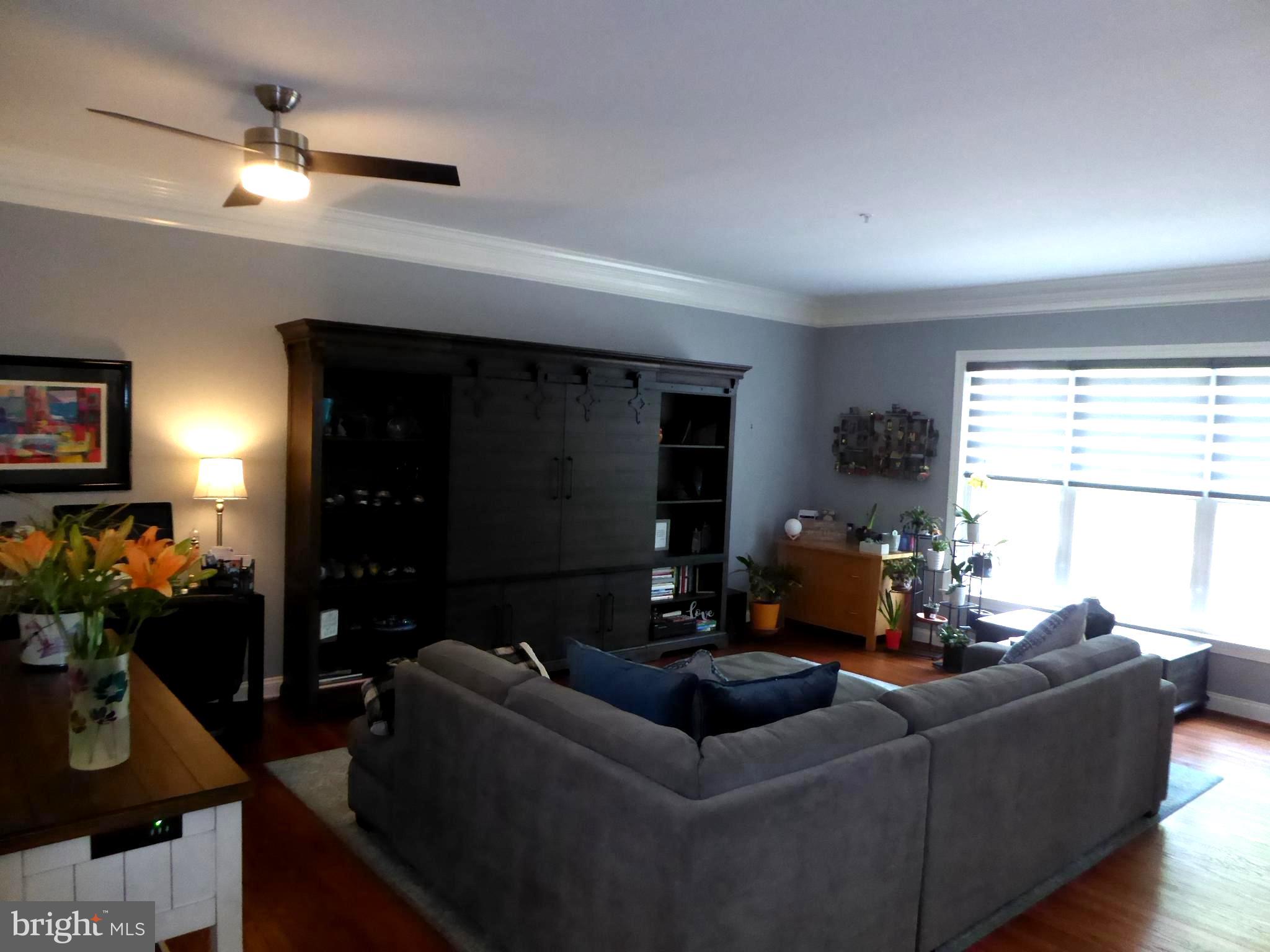 HALPINE SQUARE - Residential