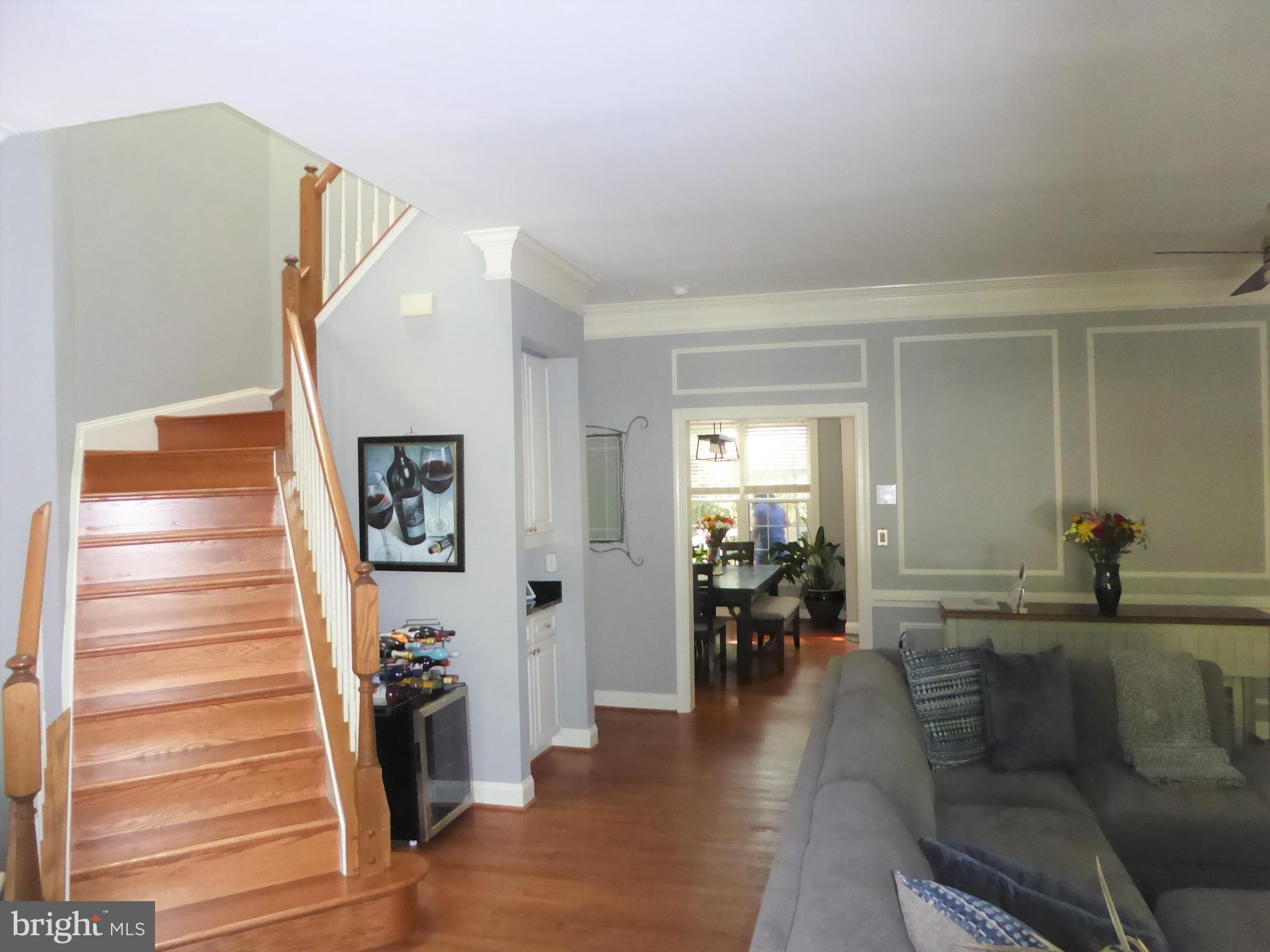 HALPINE SQUARE - Residential