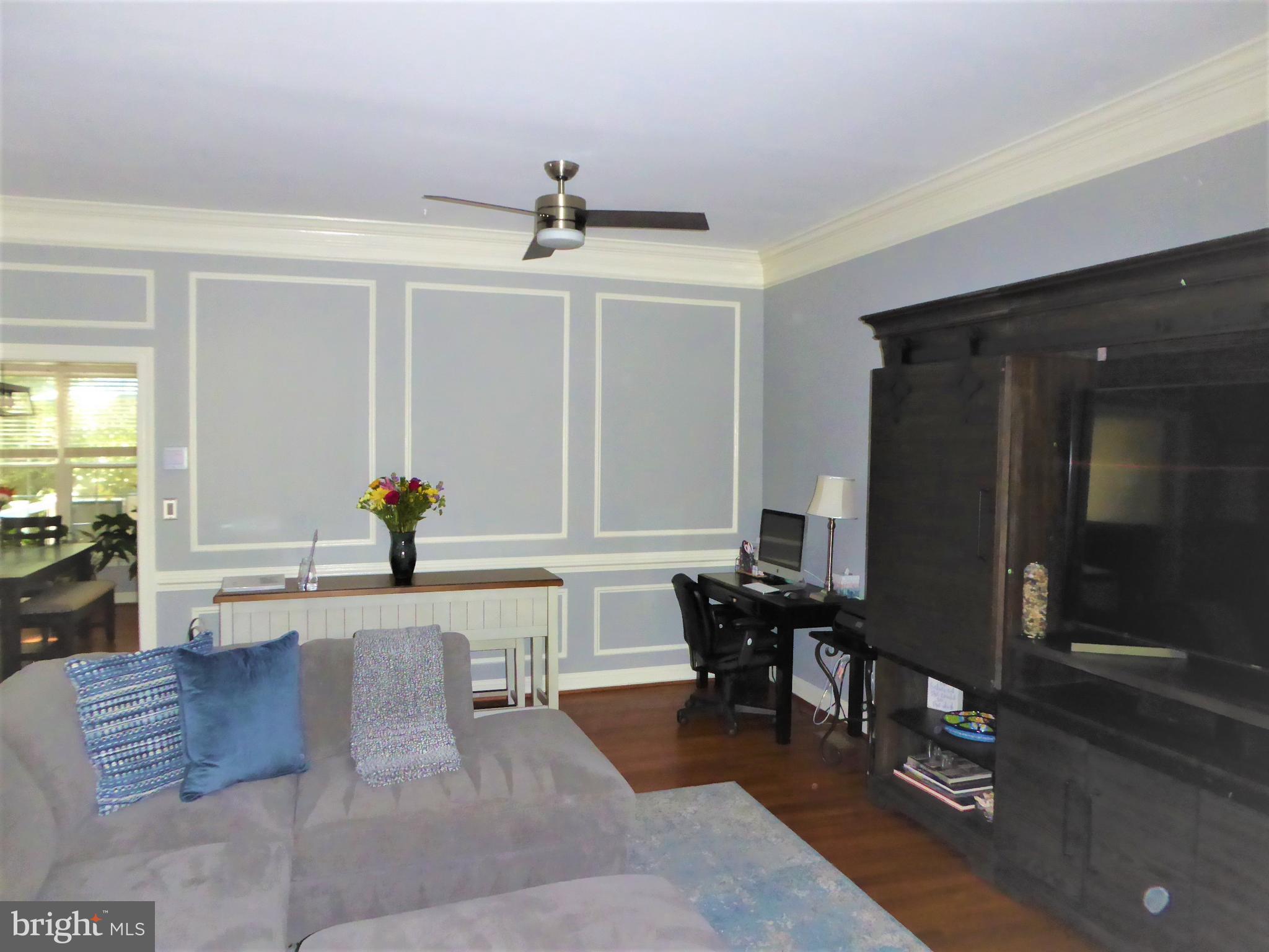 HALPINE SQUARE - Residential