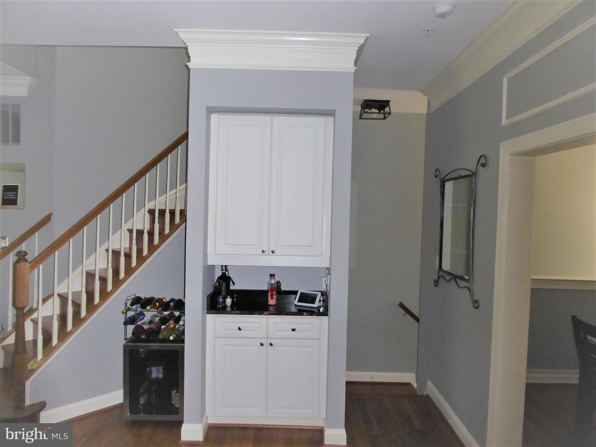 HALPINE SQUARE - Residential