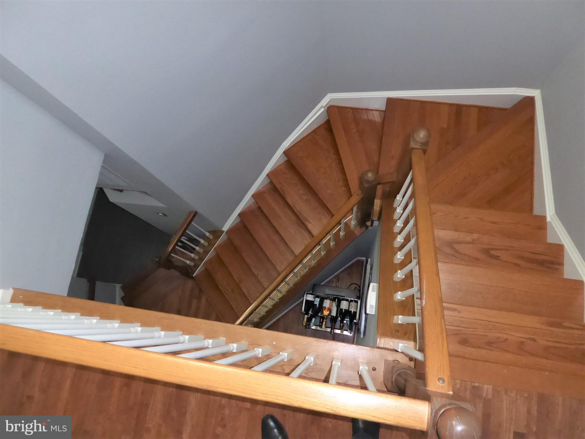 HALPINE SQUARE - Residential