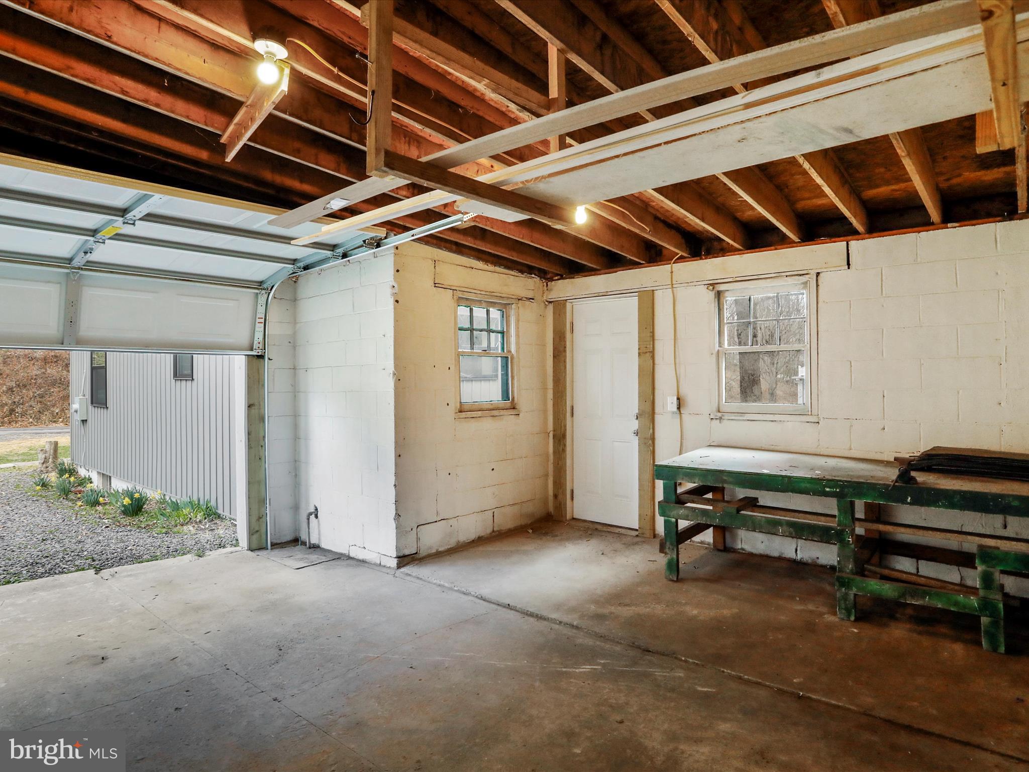 HOMEWOOD - Residential