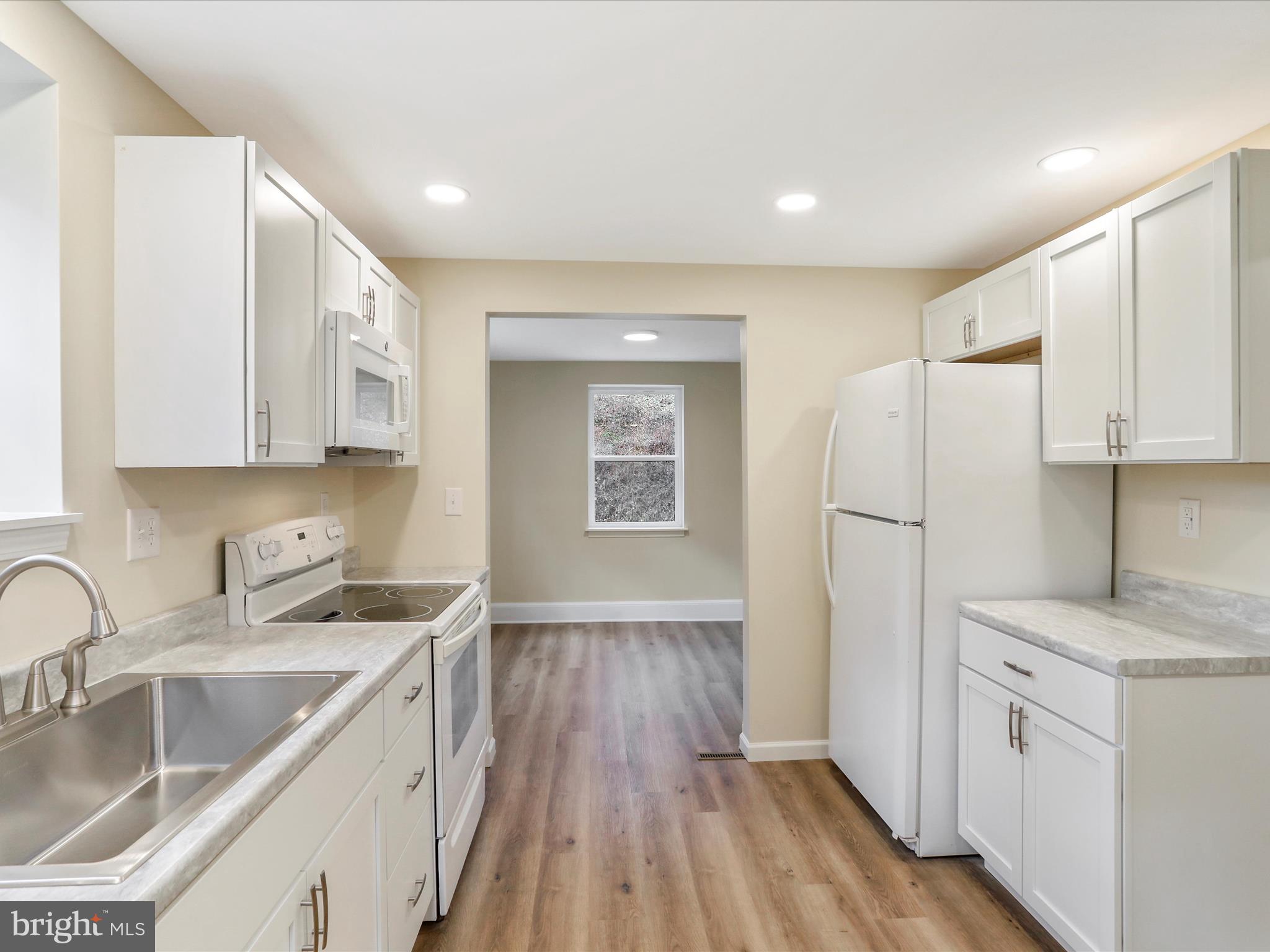 HOMEWOOD - Residential