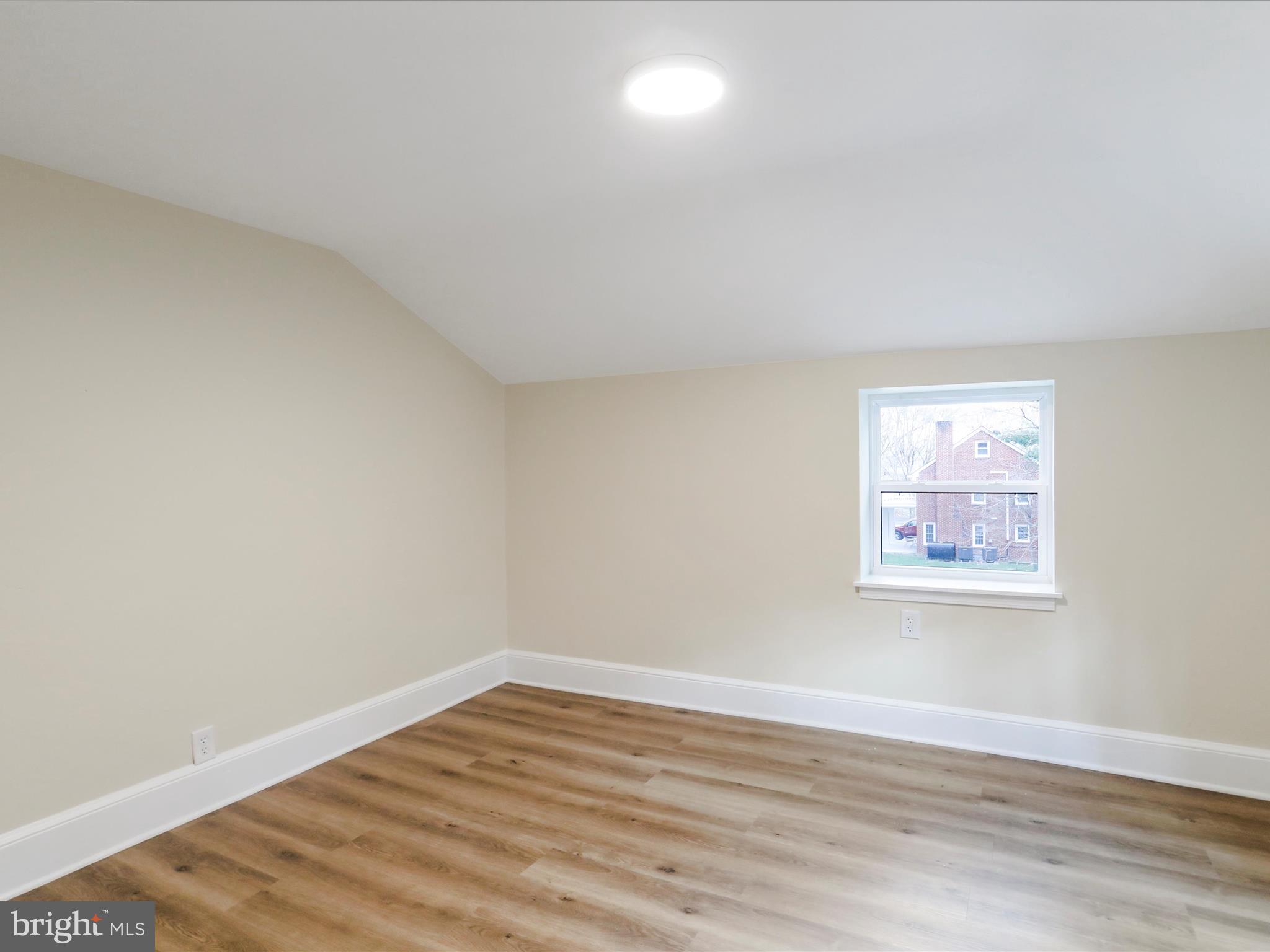 HOMEWOOD - Residential