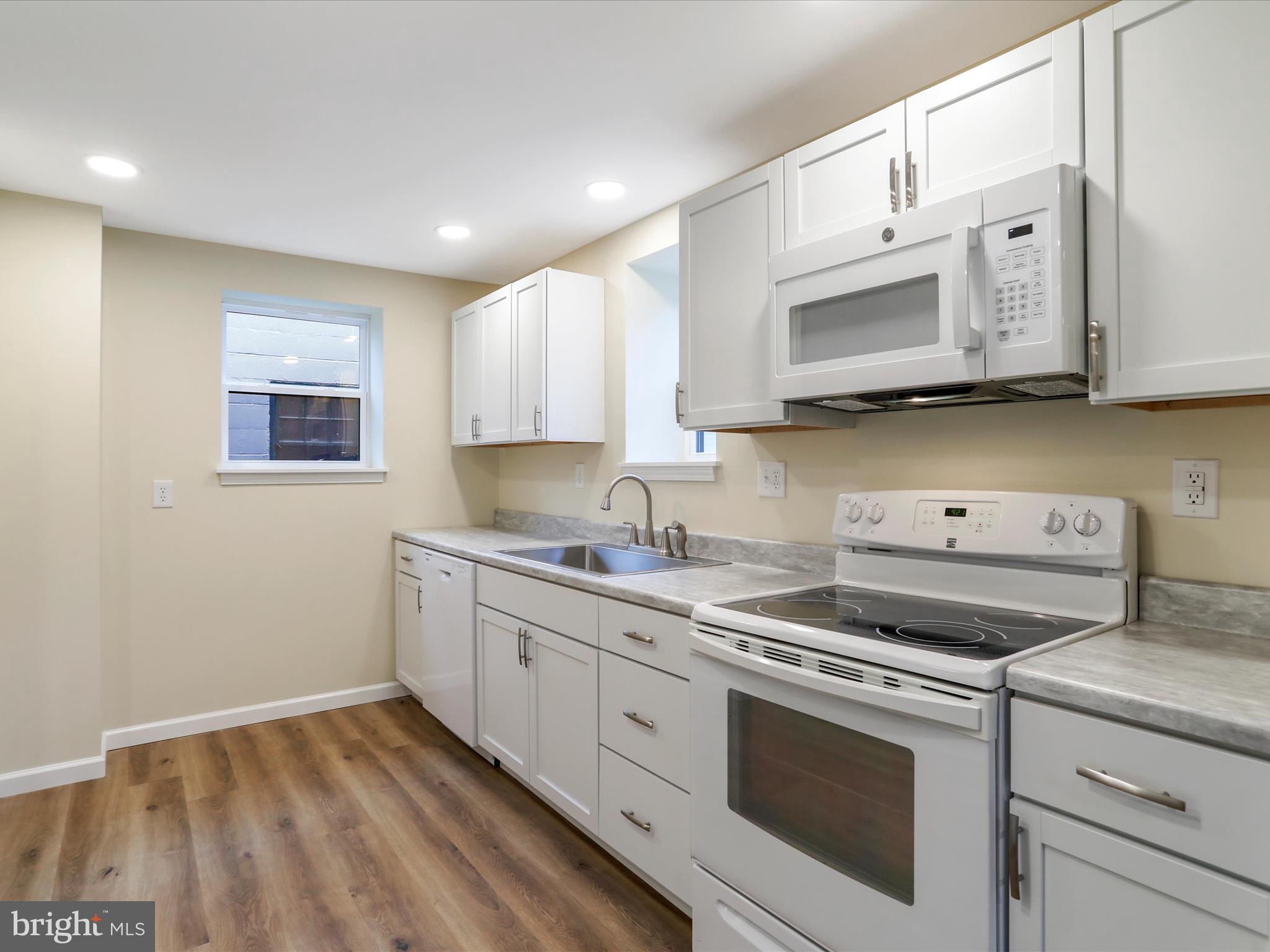 HOMEWOOD - Residential