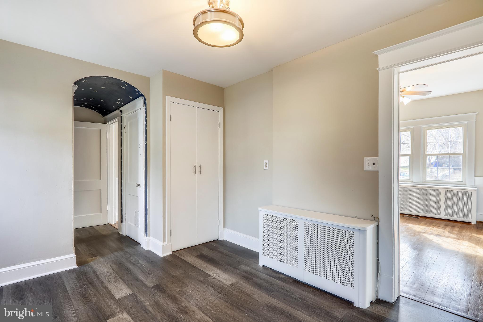 SILVER SPRING - Residential