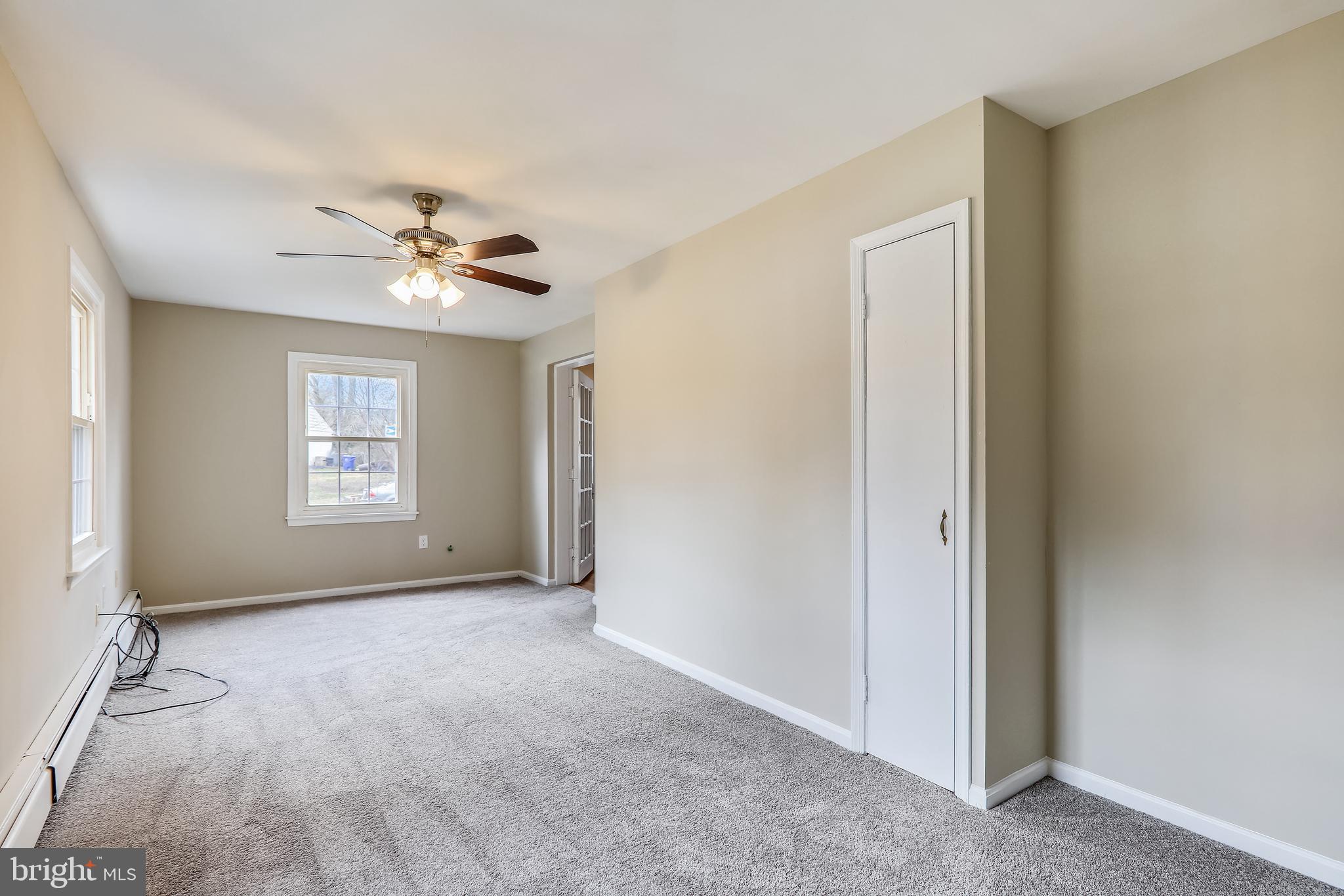 SILVER SPRING - Residential