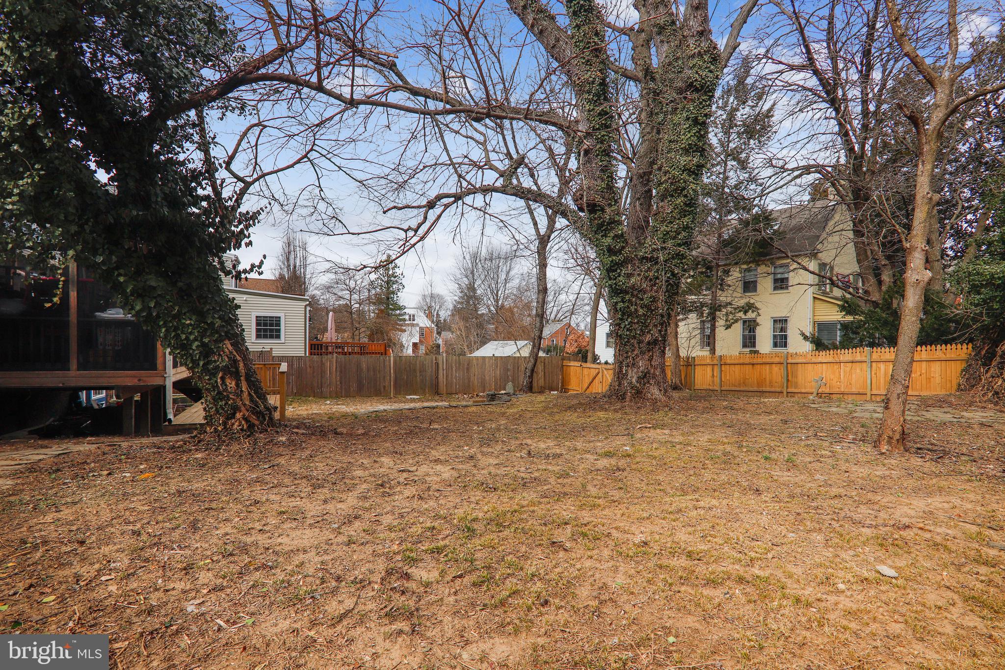 SILVER SPRING - Residential