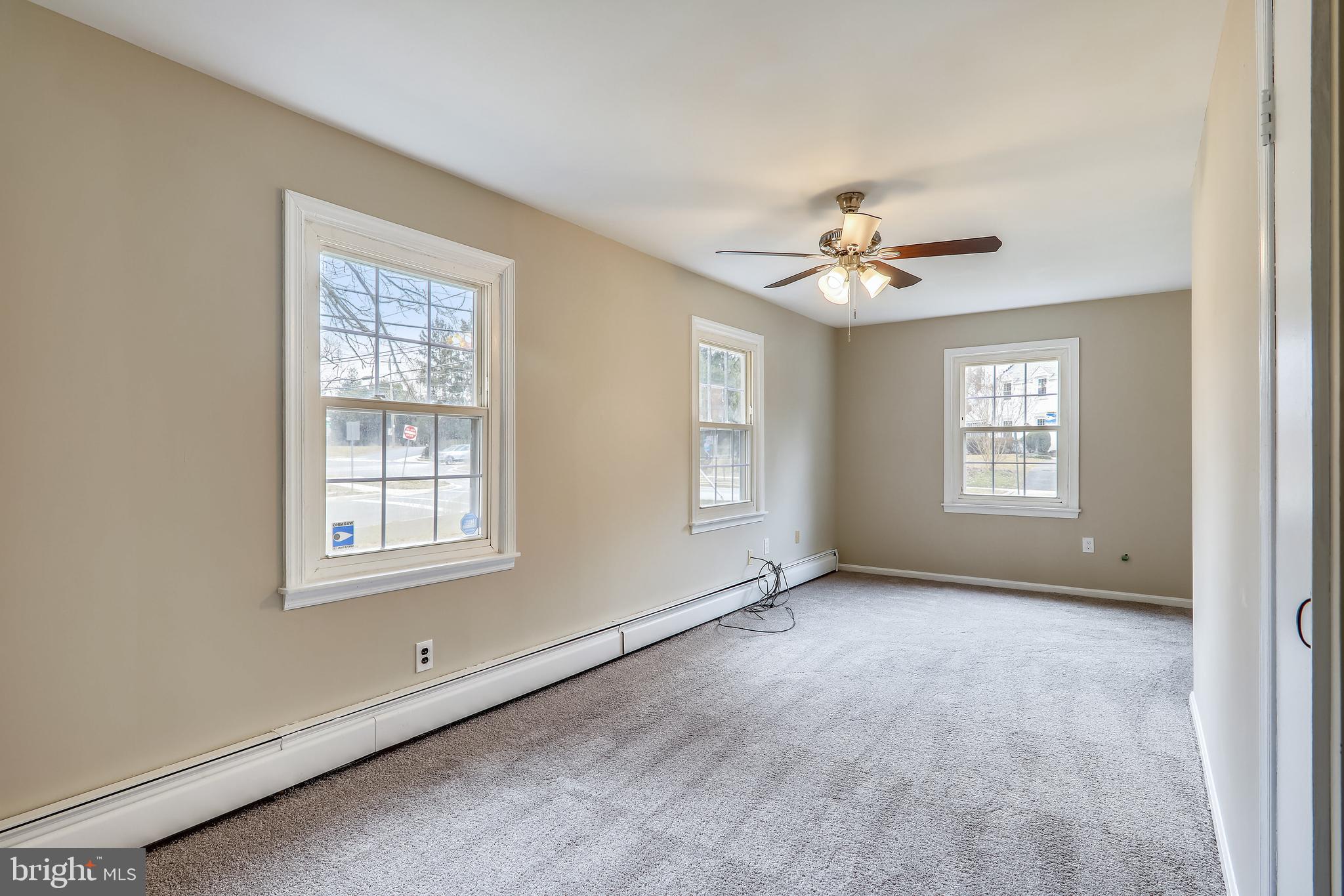 SILVER SPRING - Residential