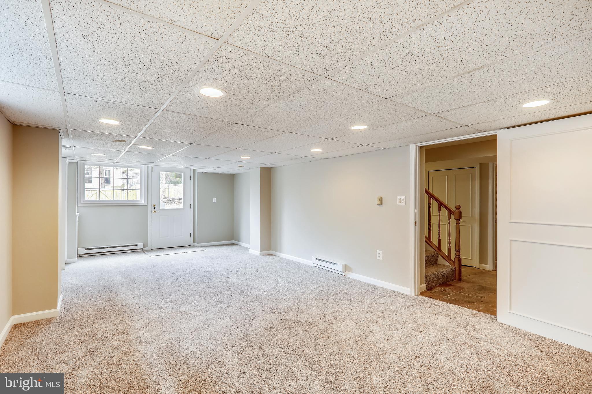 SILVER SPRING - Residential