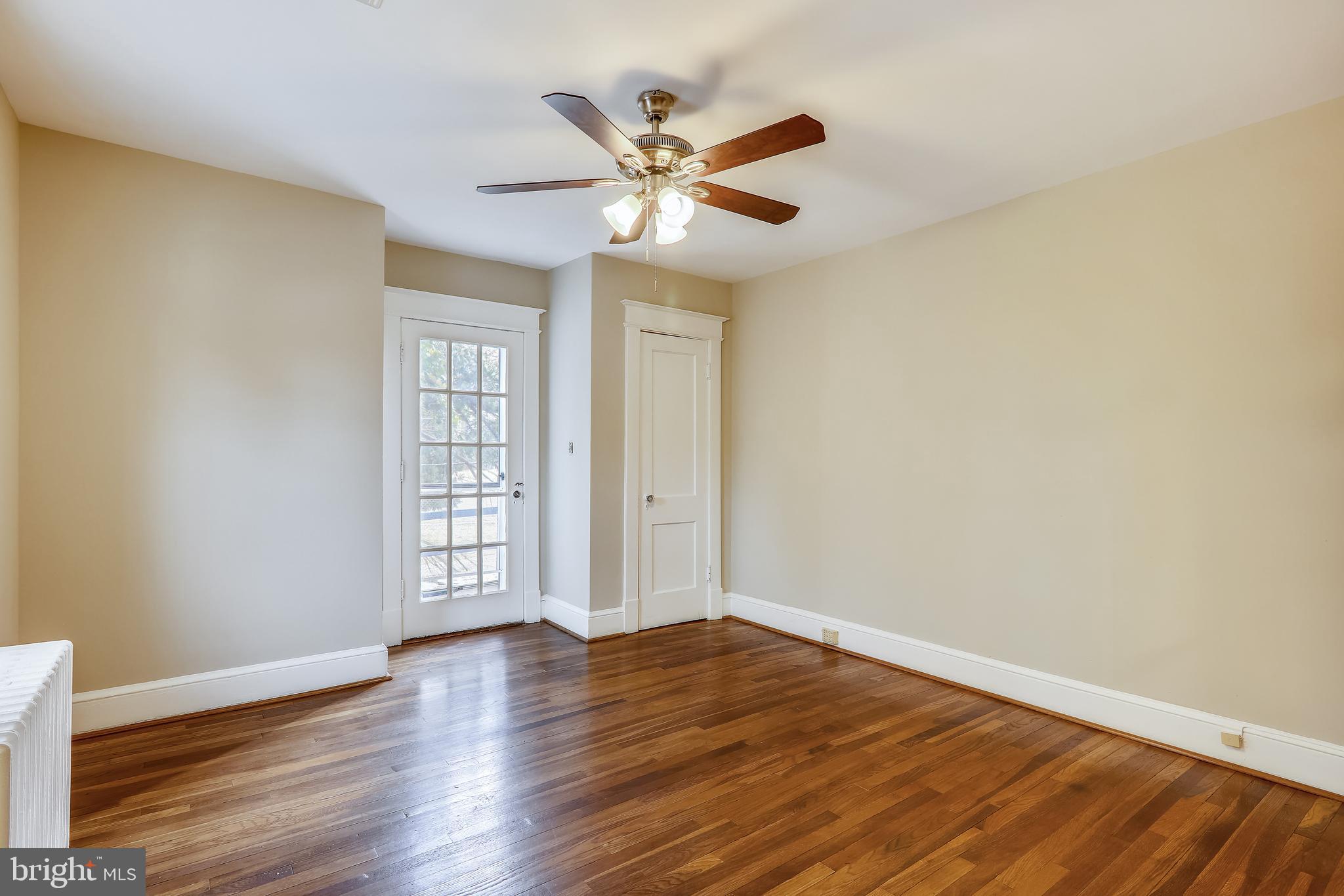 SILVER SPRING - Residential