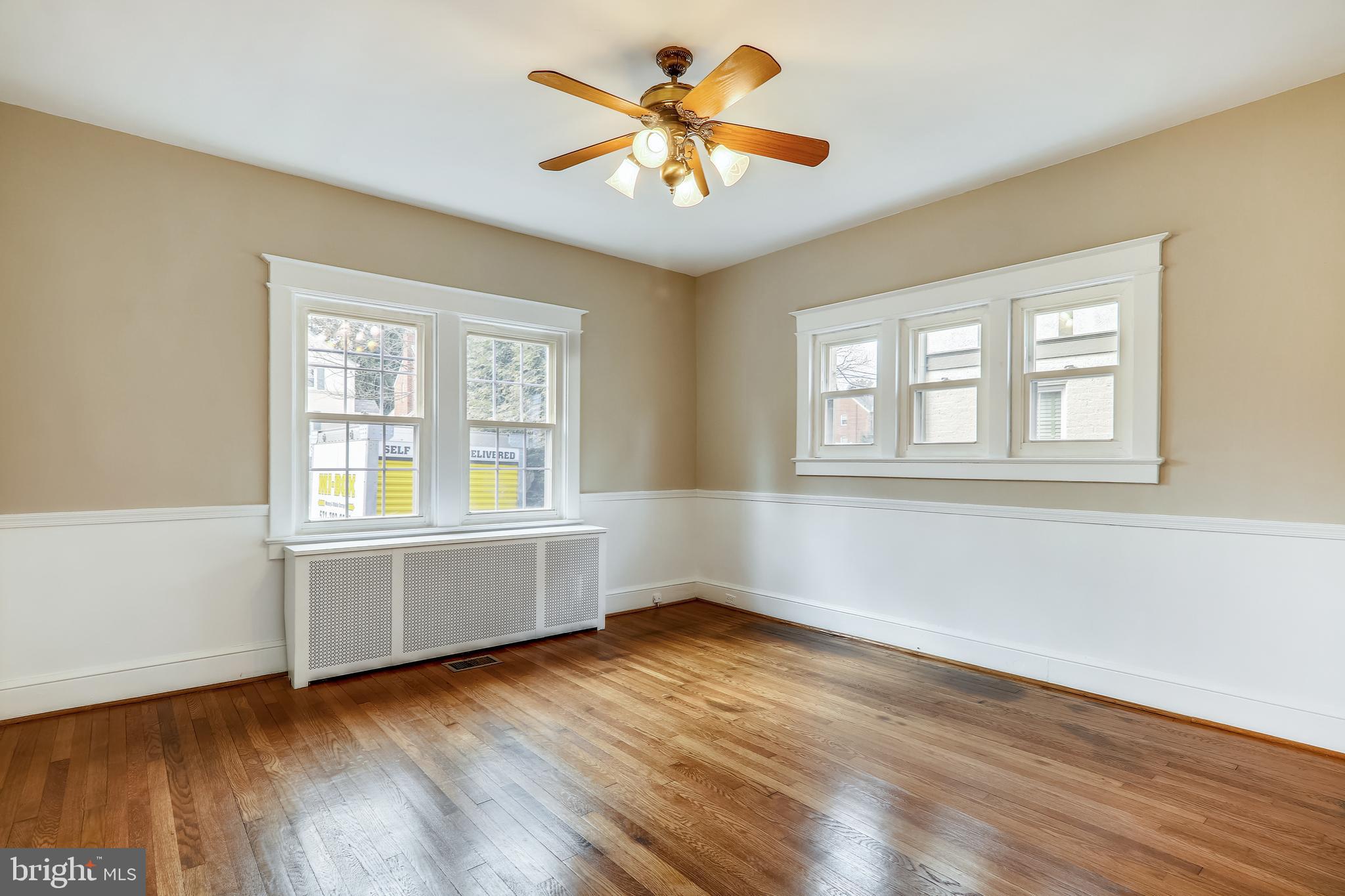 SILVER SPRING - Residential