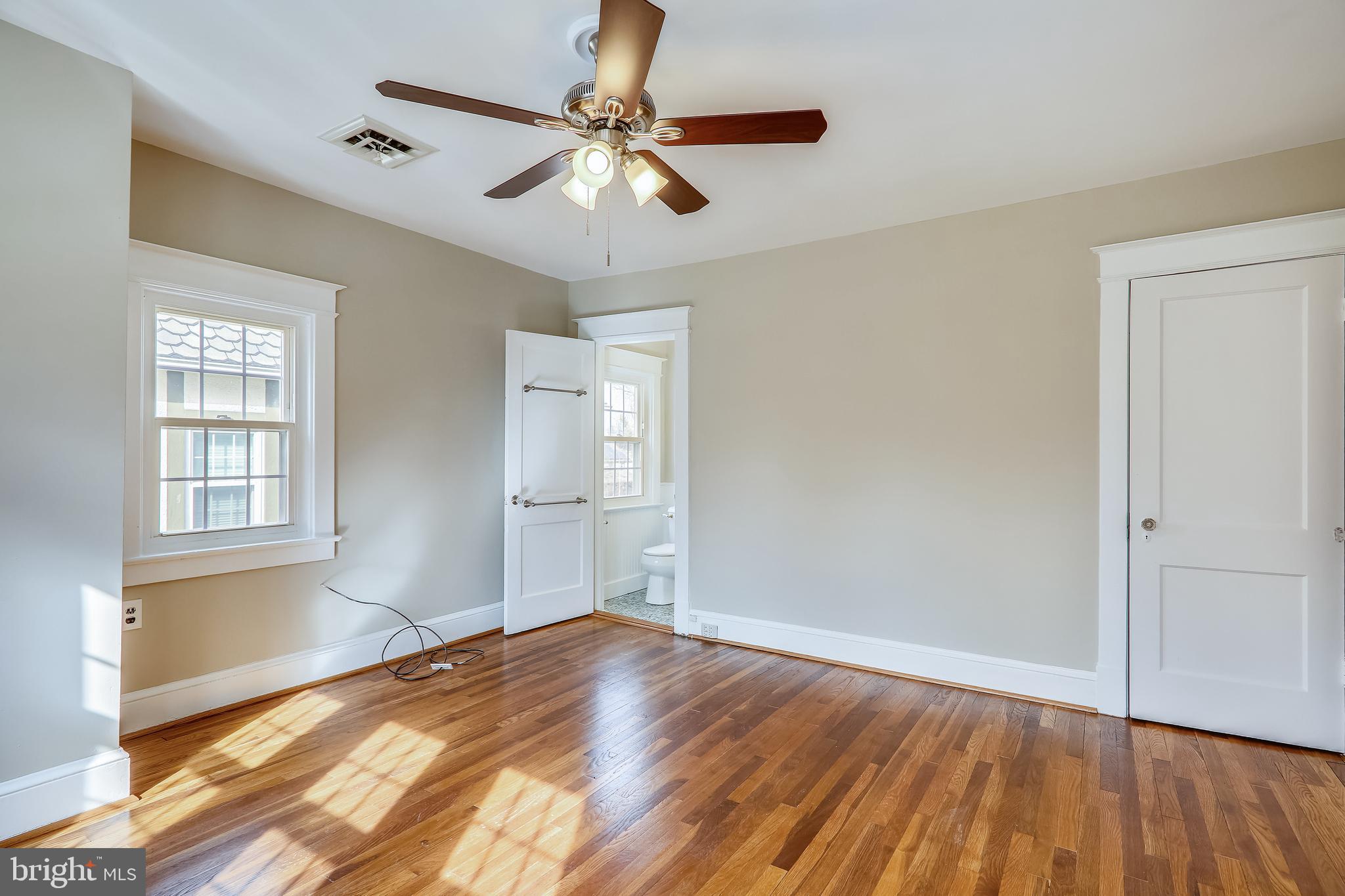 SILVER SPRING - Residential