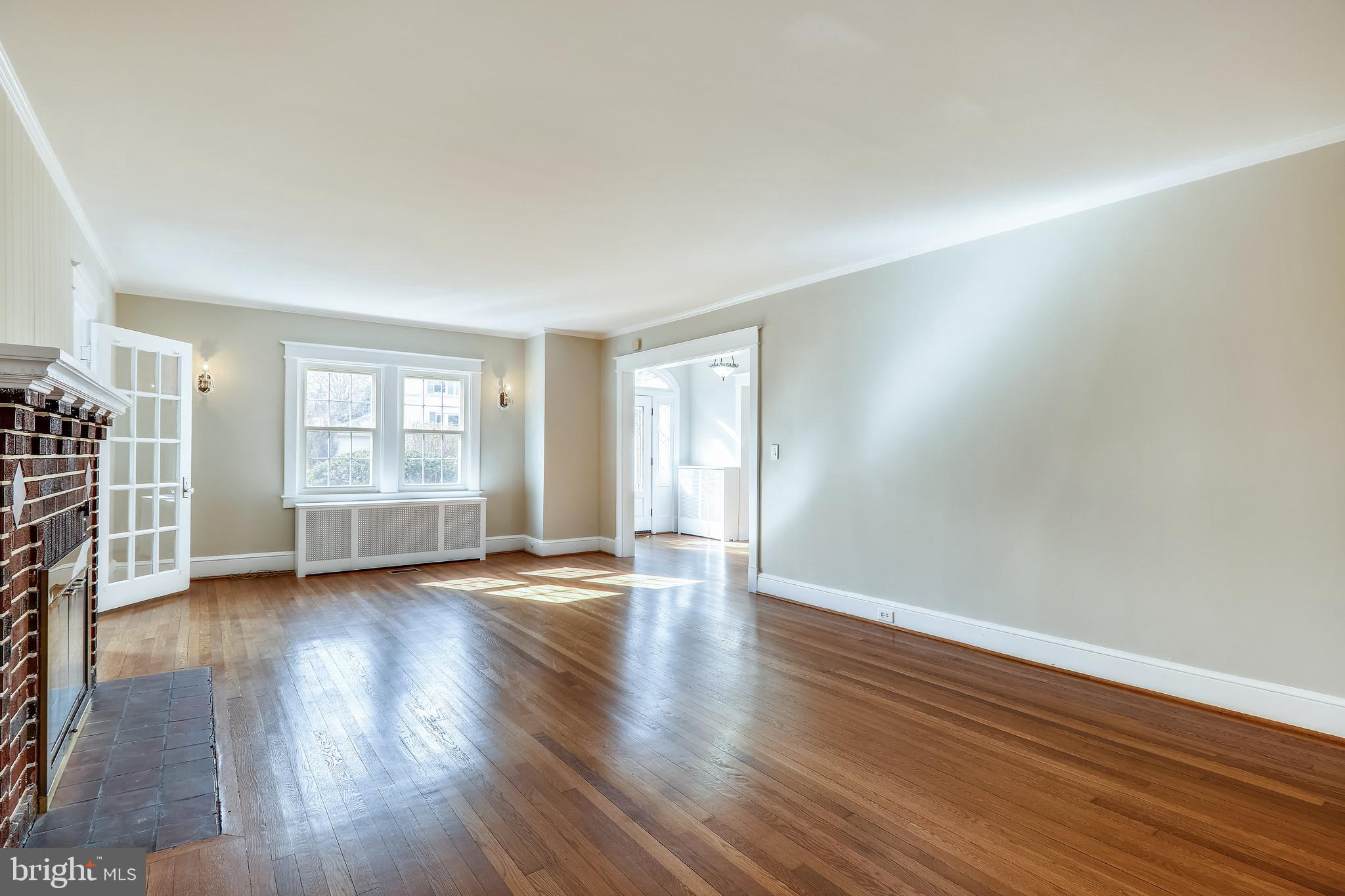 SILVER SPRING - Residential