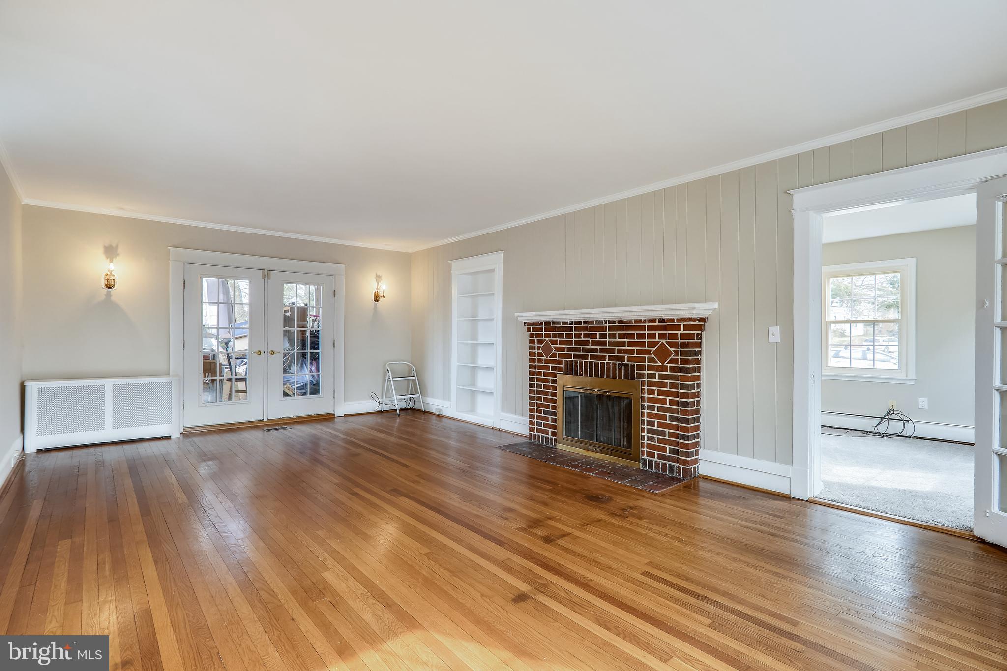 SILVER SPRING - Residential