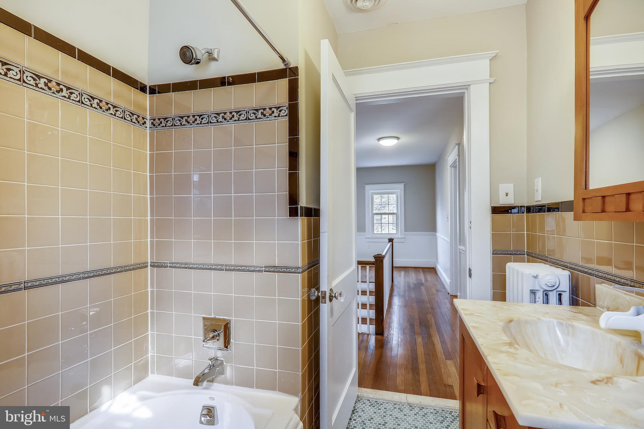 SILVER SPRING - Residential