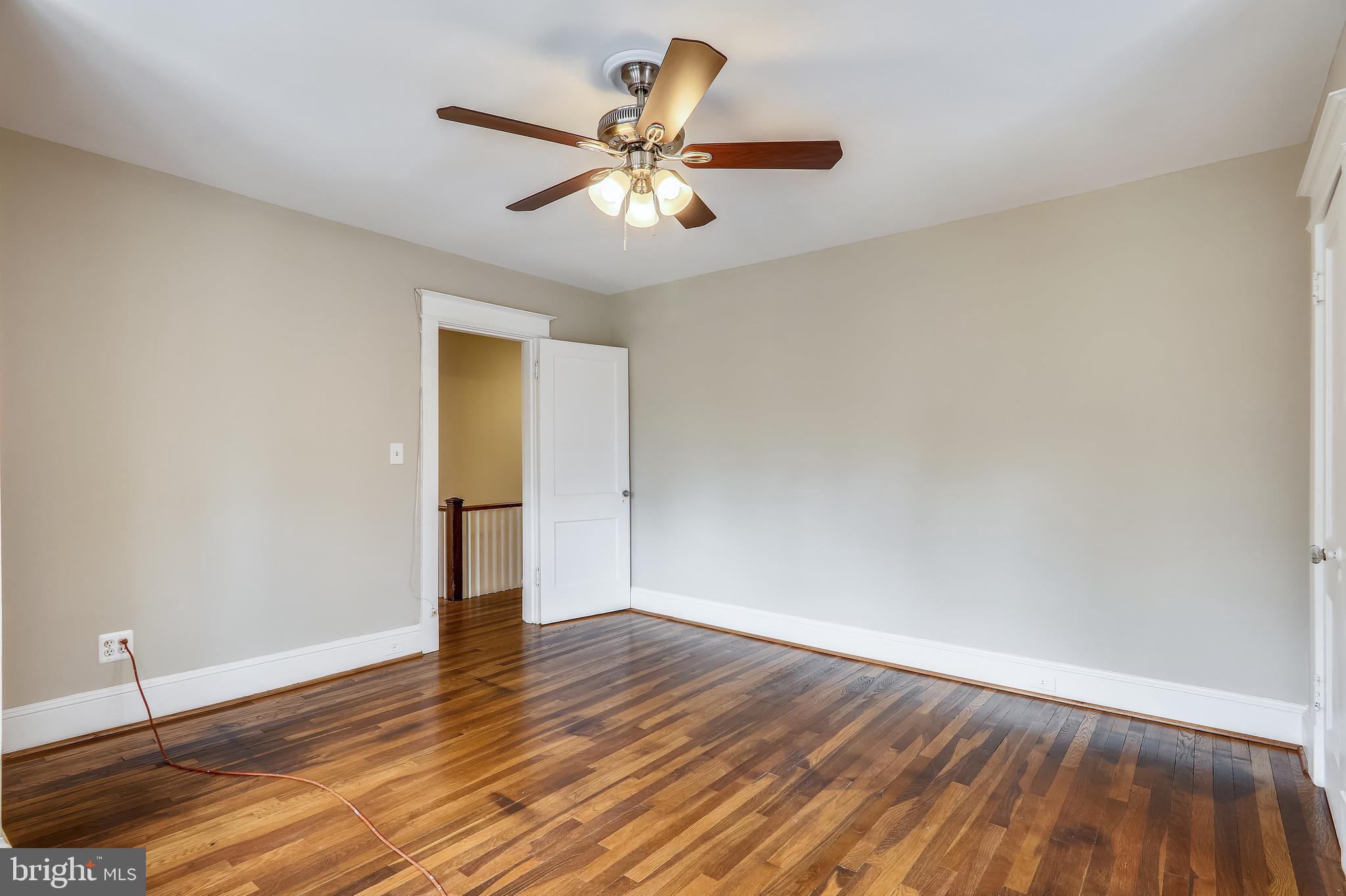 SILVER SPRING - Residential