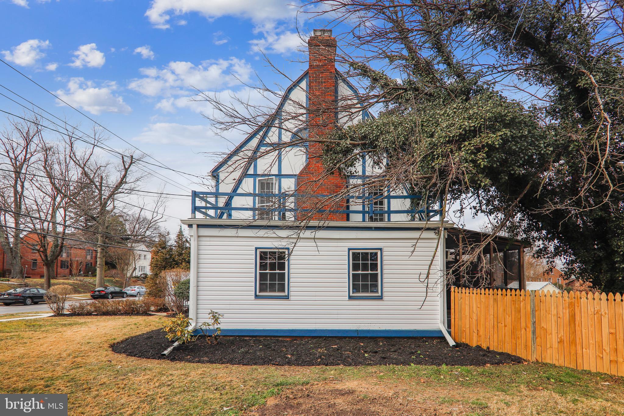 SILVER SPRING - Residential