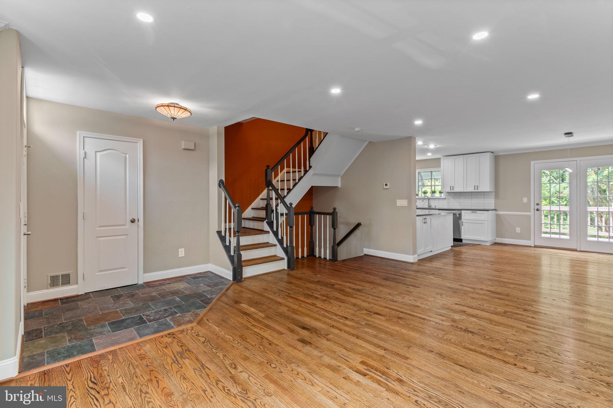 3906 VALLEY RIDGE DRIVE