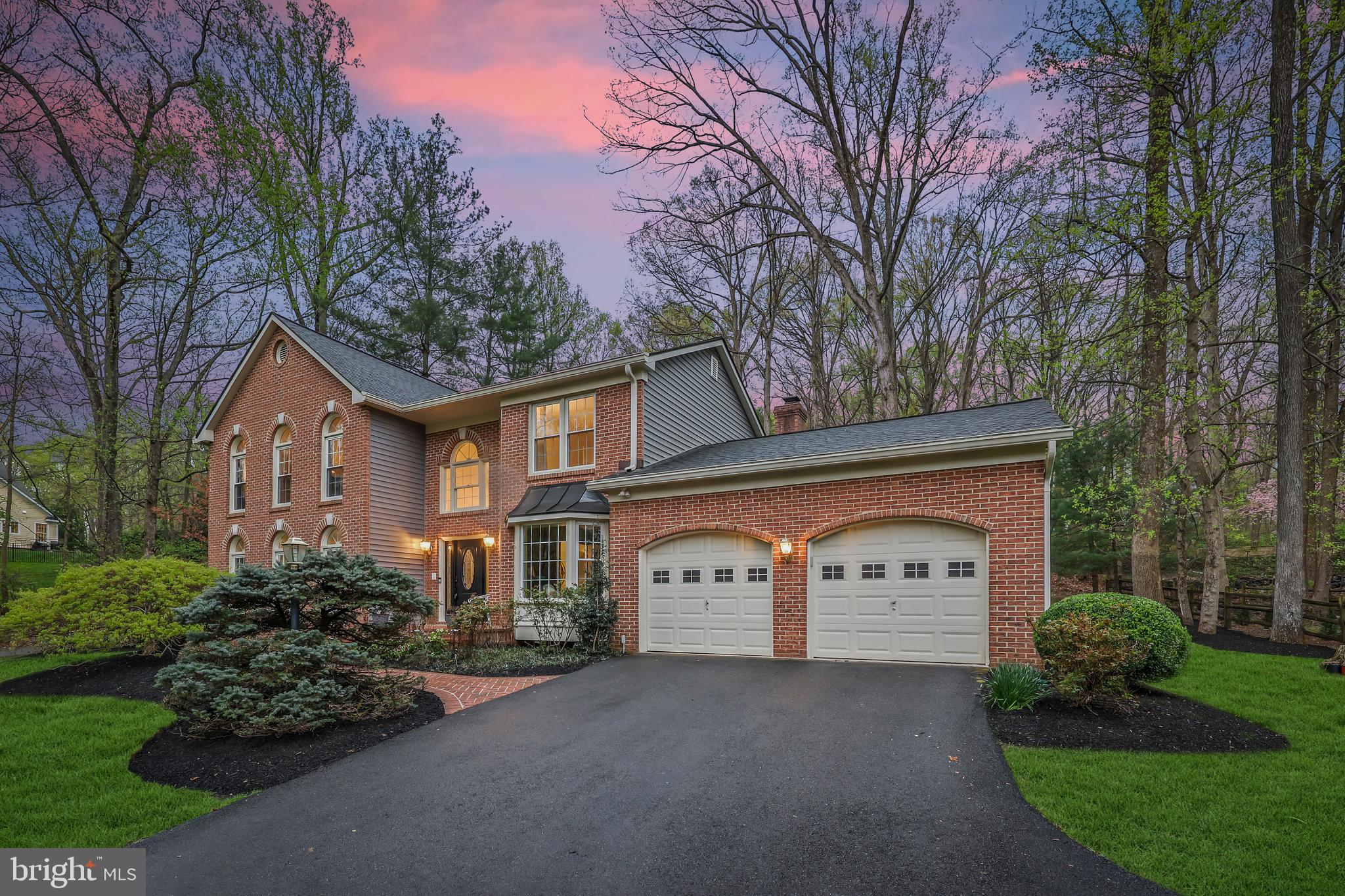 10657 OAKTON RIDGE COURT